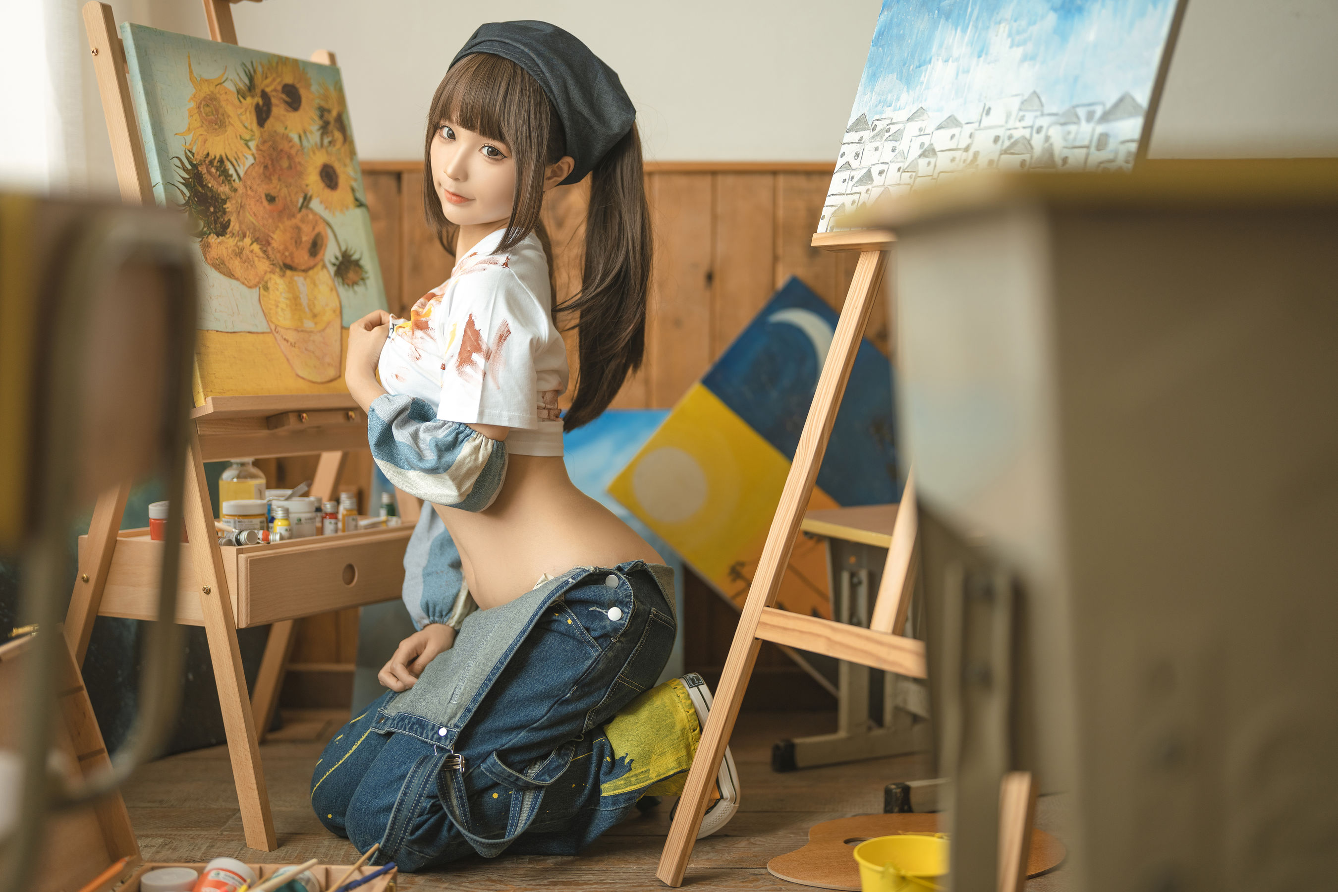 [福利COS] 动漫博主蠢沫沫 - 小画家
