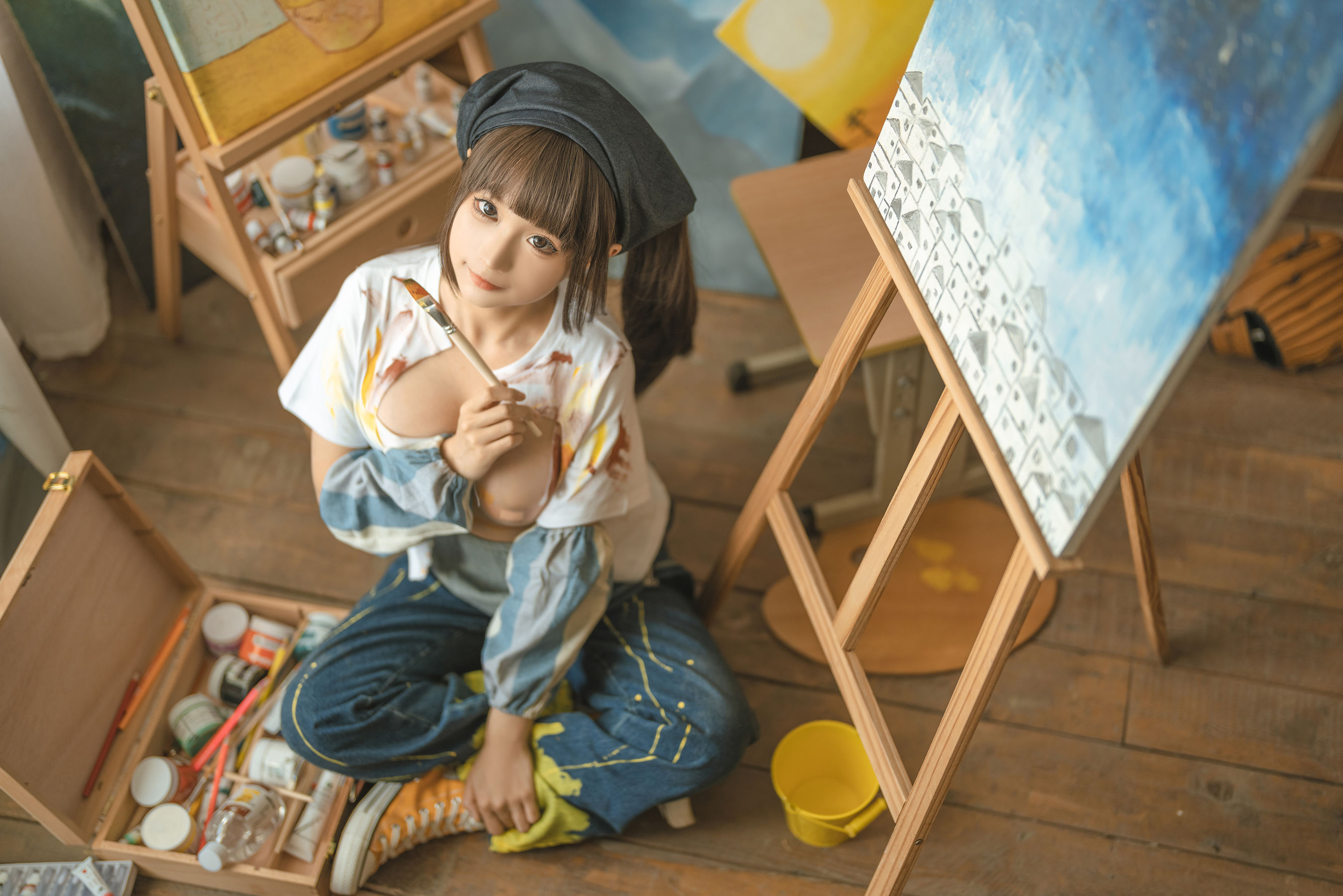 [福利COS] 动漫博主蠢沫沫 - 小画家