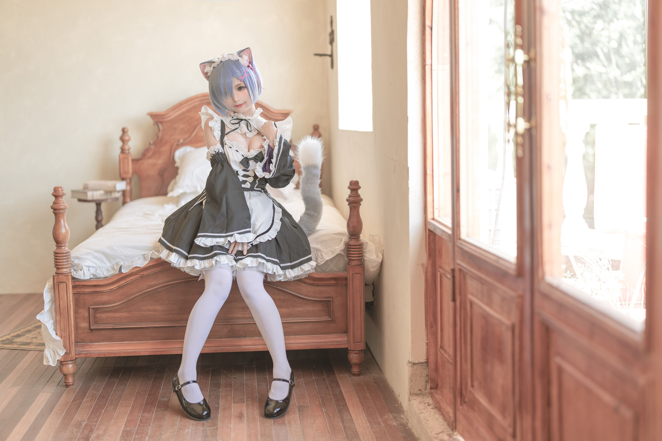 [福利COS] 动漫博主蠢沫沫 - 猫耳雷姆