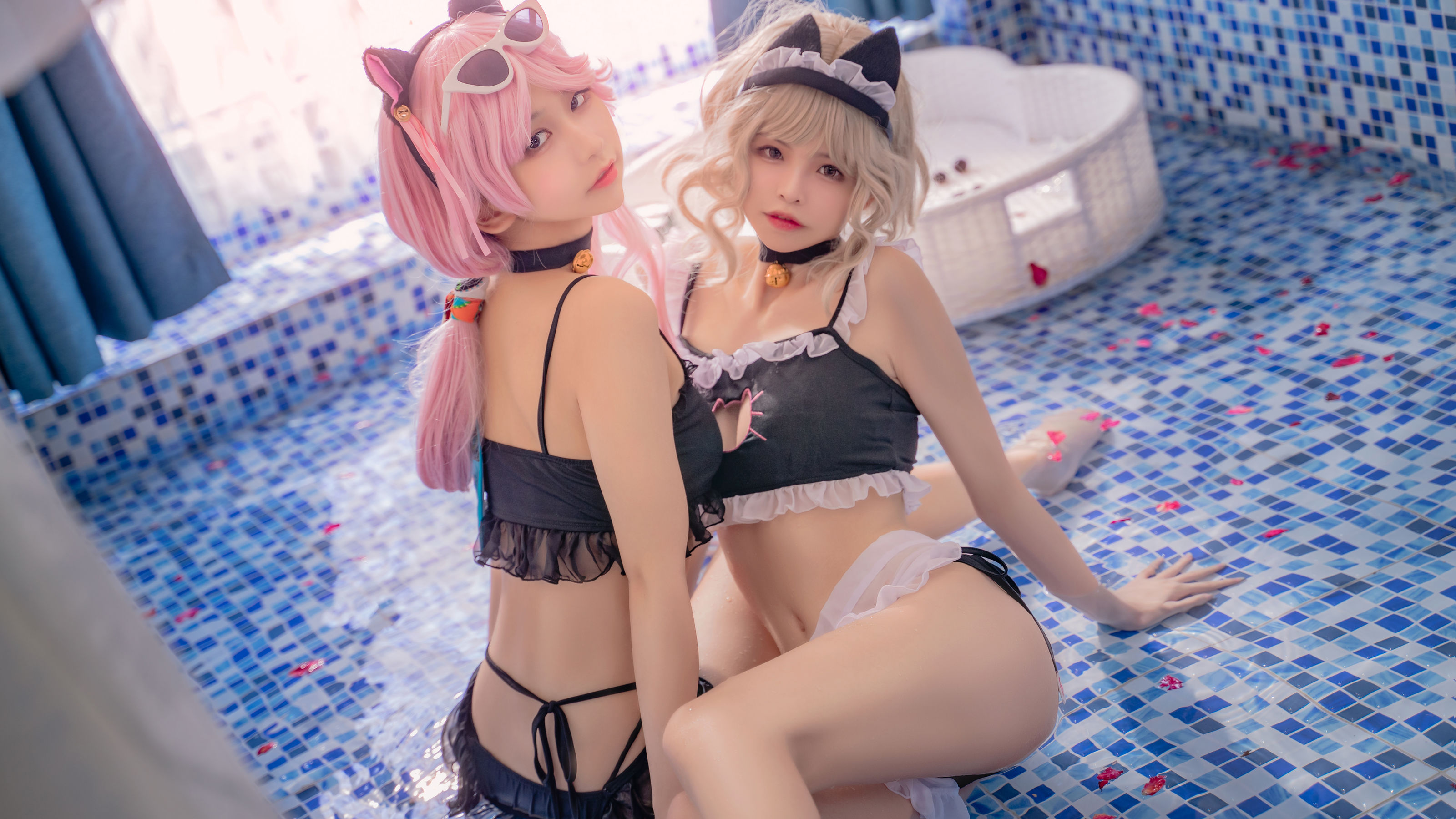 [福利COS] 可可老师 - 夏日双子