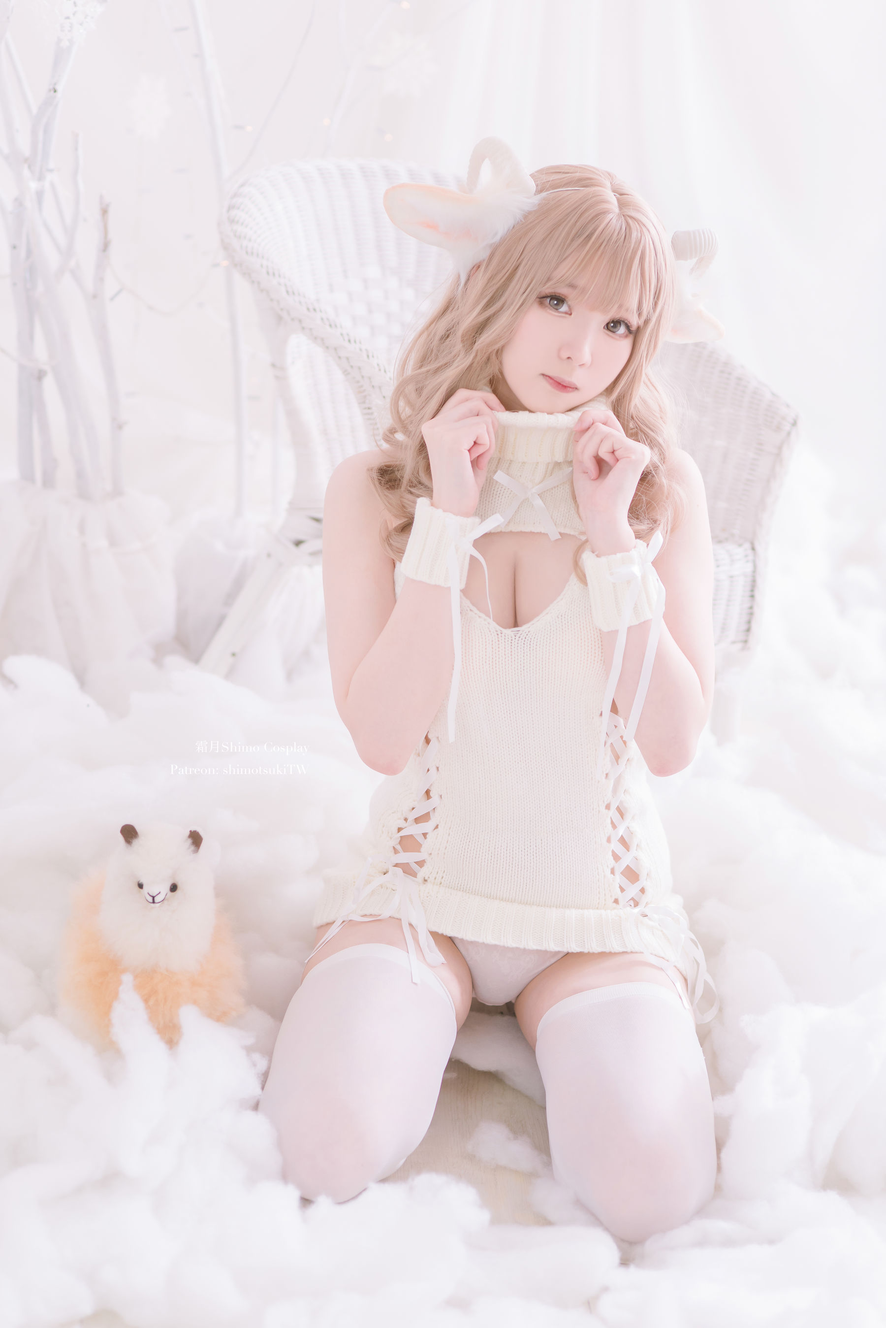 [福利COS] 微博妹纸霜月shimo - 圣诞