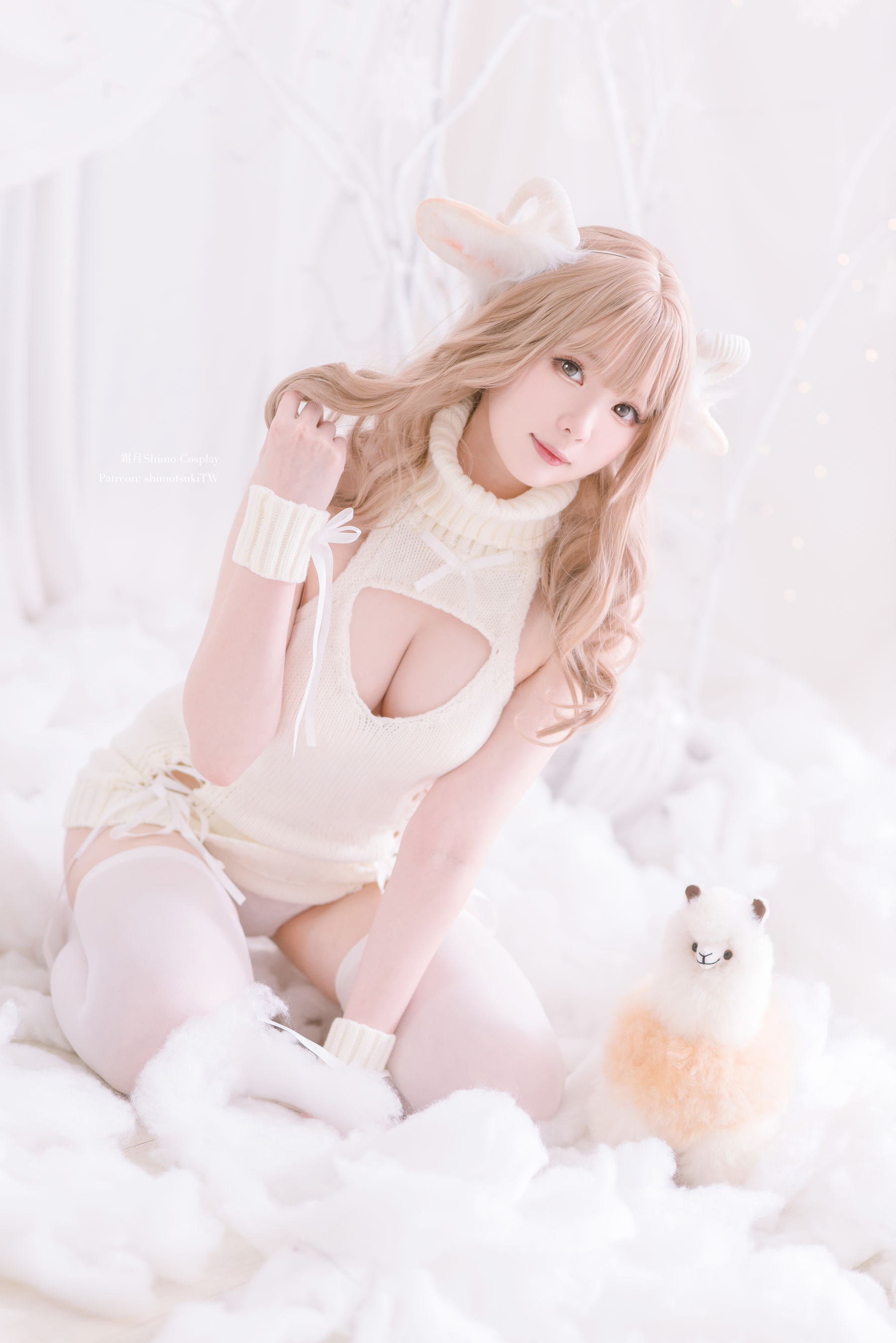 [福利COS] 微博妹纸霜月shimo - 圣诞