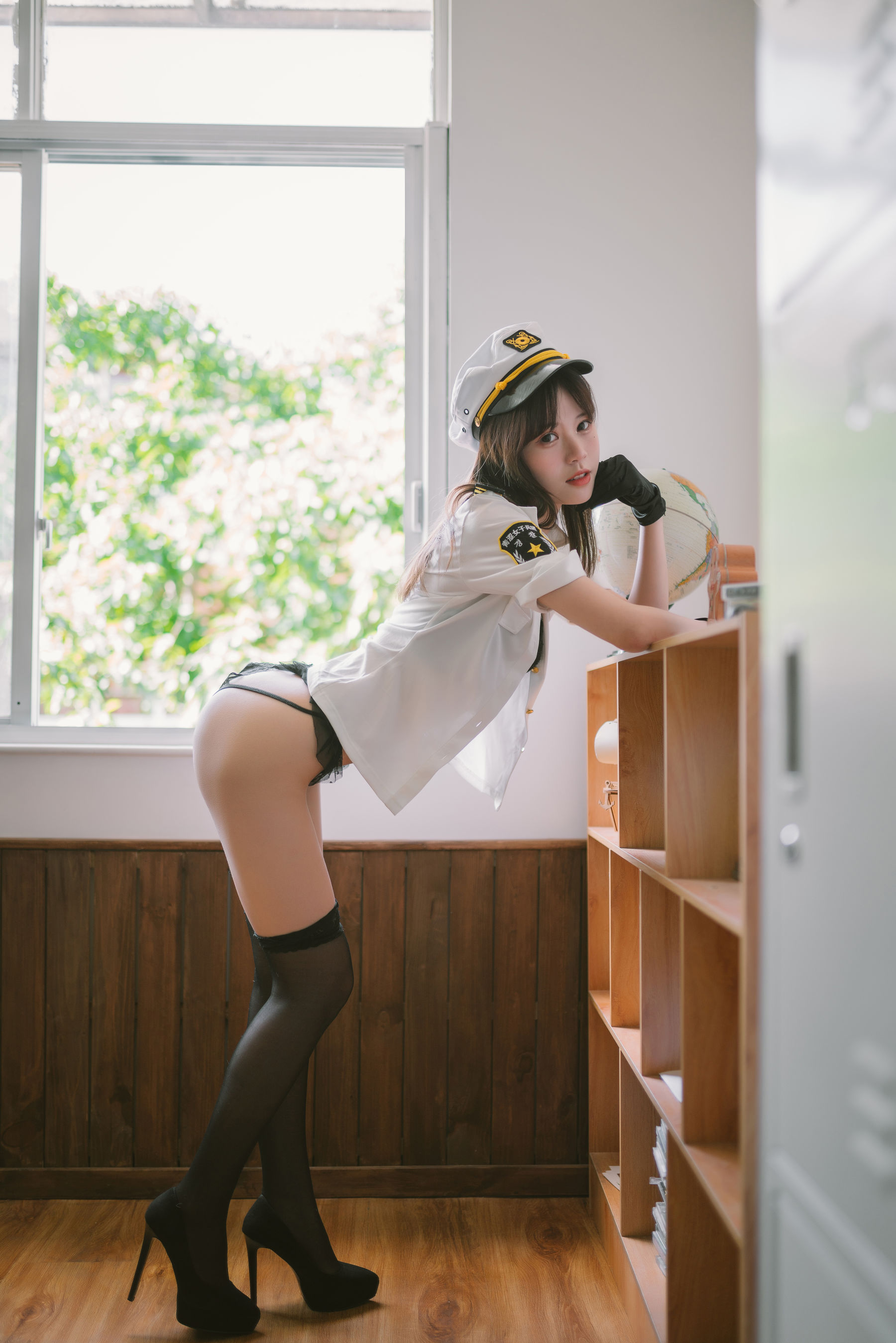 [福利COS] 星黛鹿鹿(千反田鹿鹿) - 日常女警