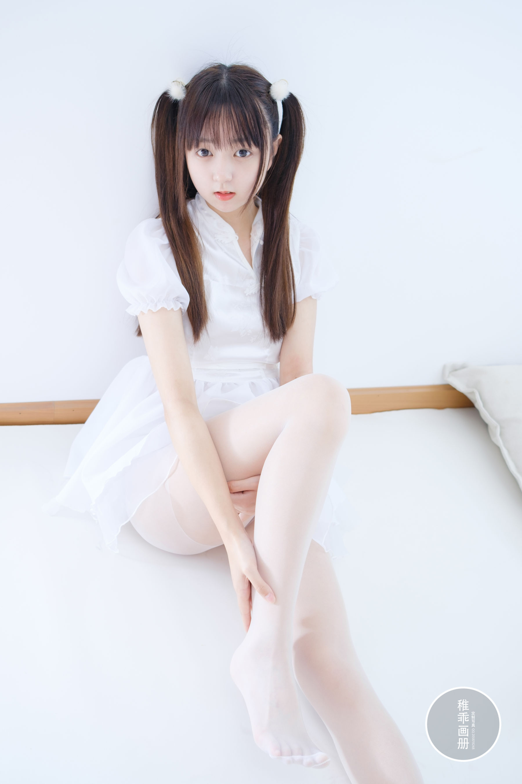 [福利COS] 柴系小乖(稚乖画册) - 团子 18D白丝