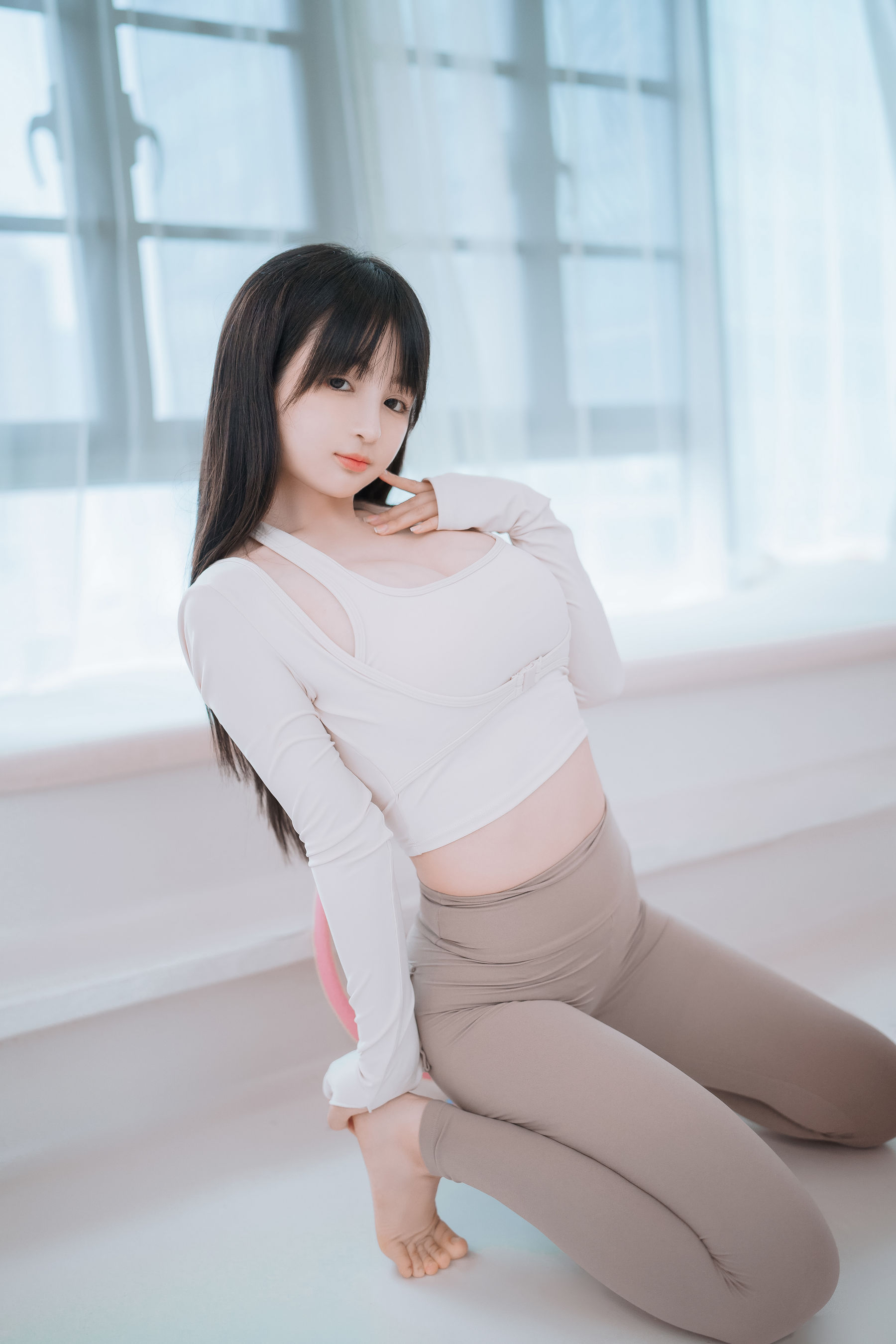 [福利COS] 桜井宁宁 - 瑜伽妹妹