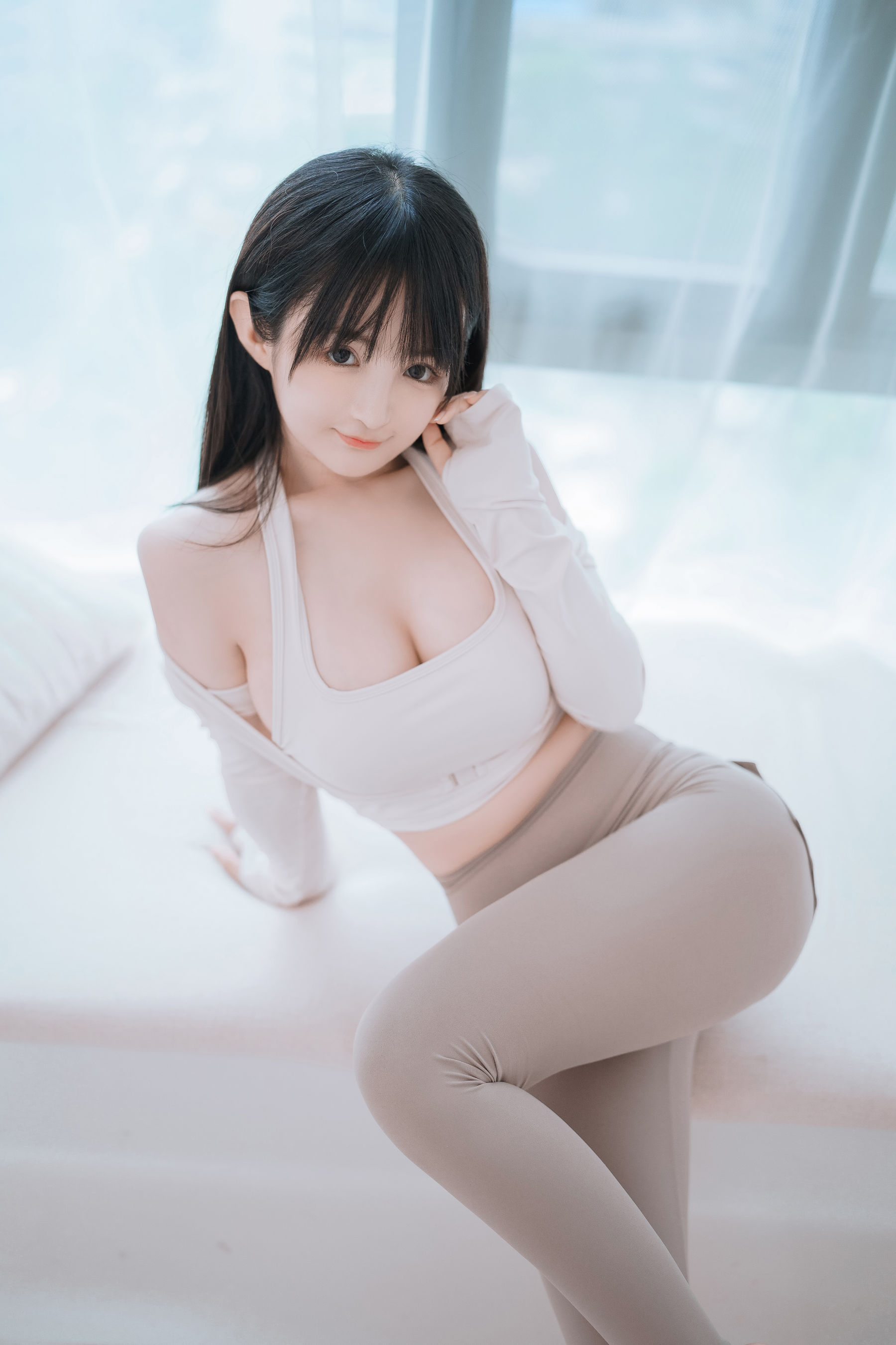 [福利COS] 桜井宁宁 - 瑜伽妹妹
