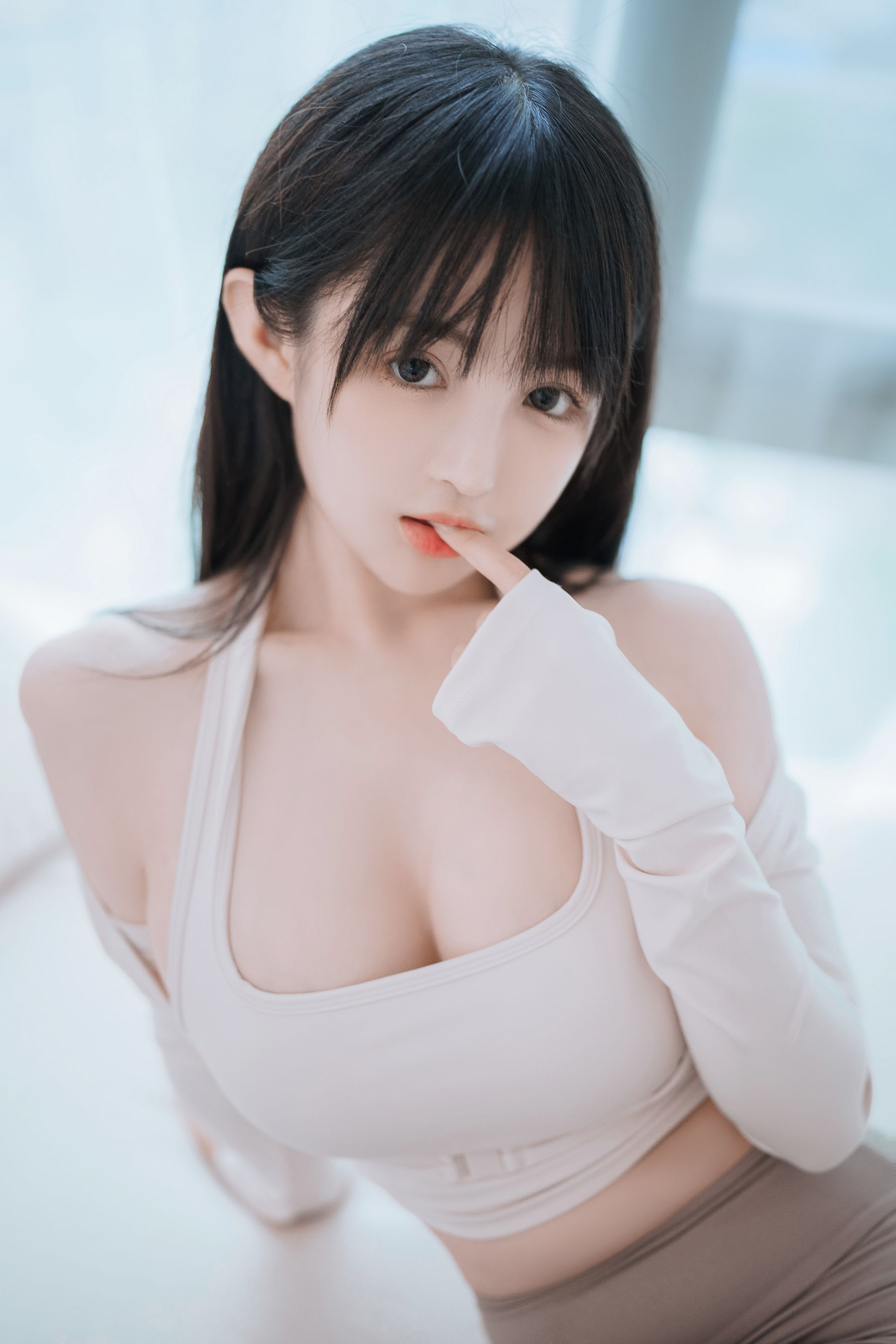 [福利COS] 桜井宁宁 - 瑜伽妹妹