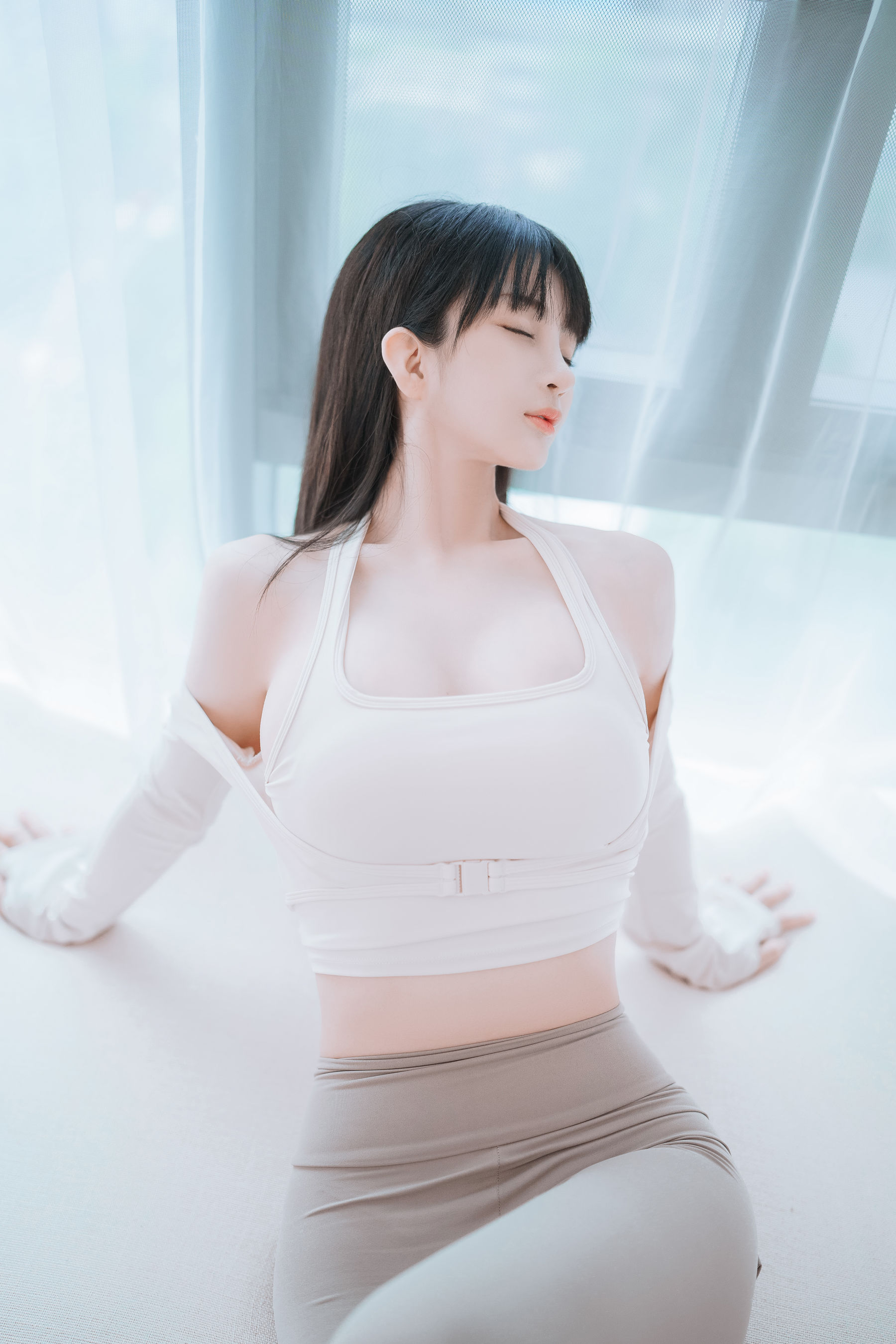 [福利COS] 桜井宁宁 - 瑜伽妹妹
