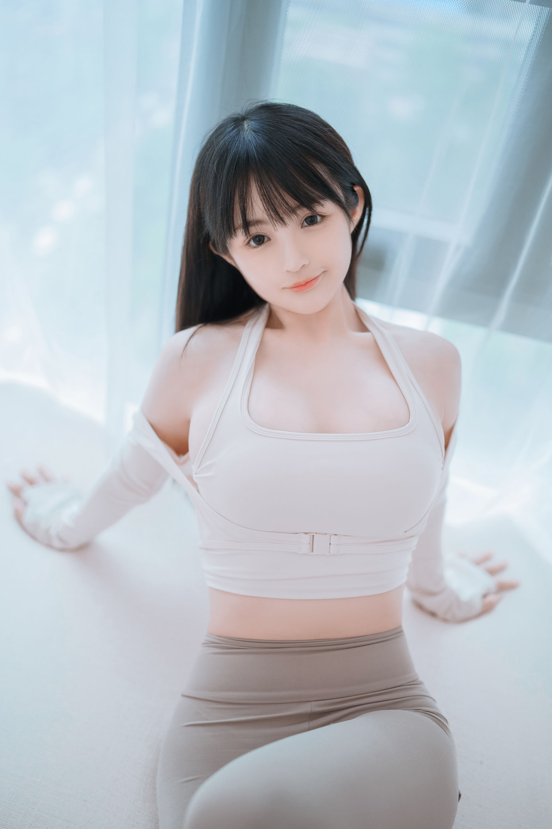[福利COS] 桜井宁宁 - 瑜伽妹妹