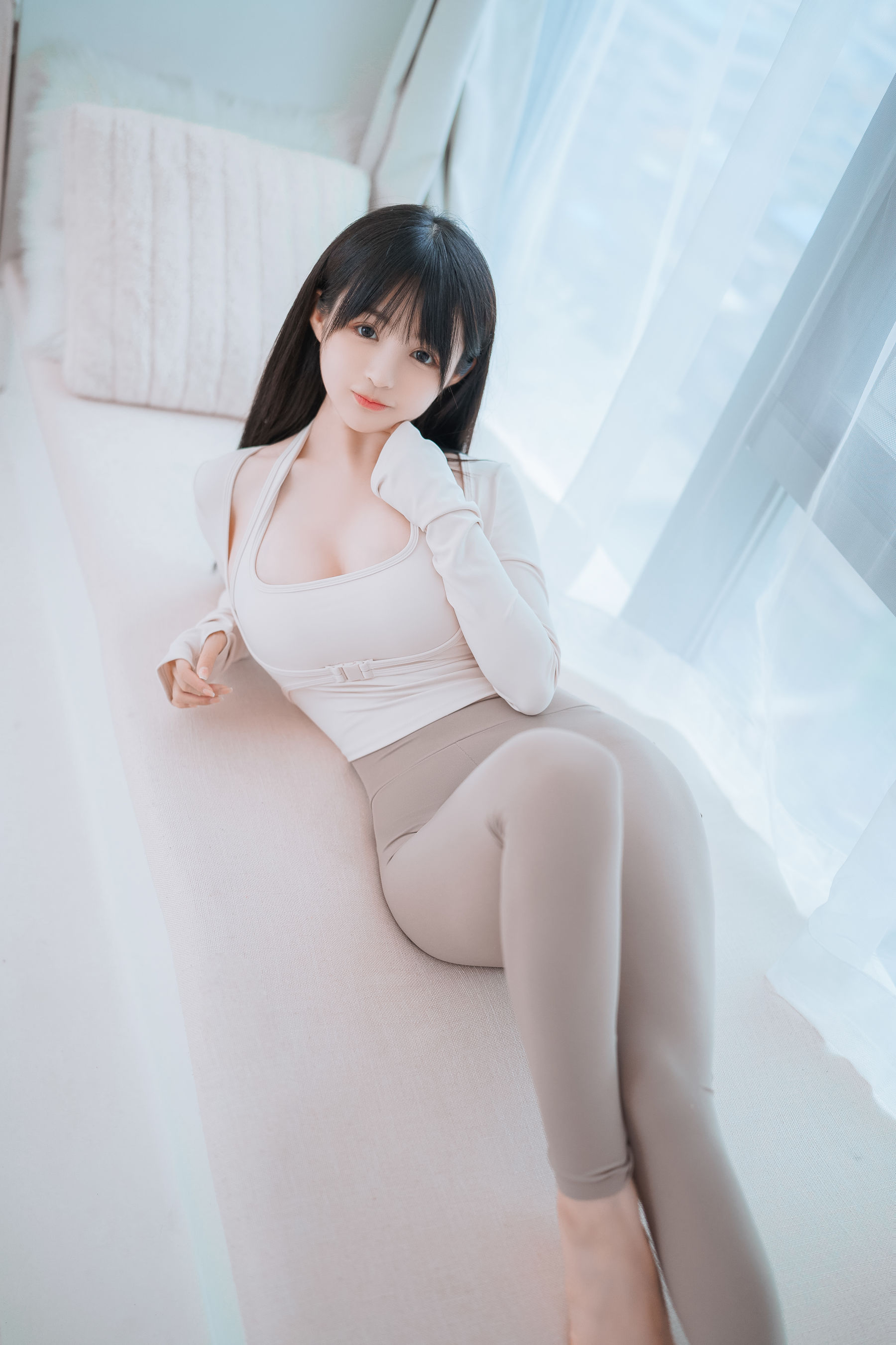 [福利COS] 桜井宁宁 - 瑜伽妹妹