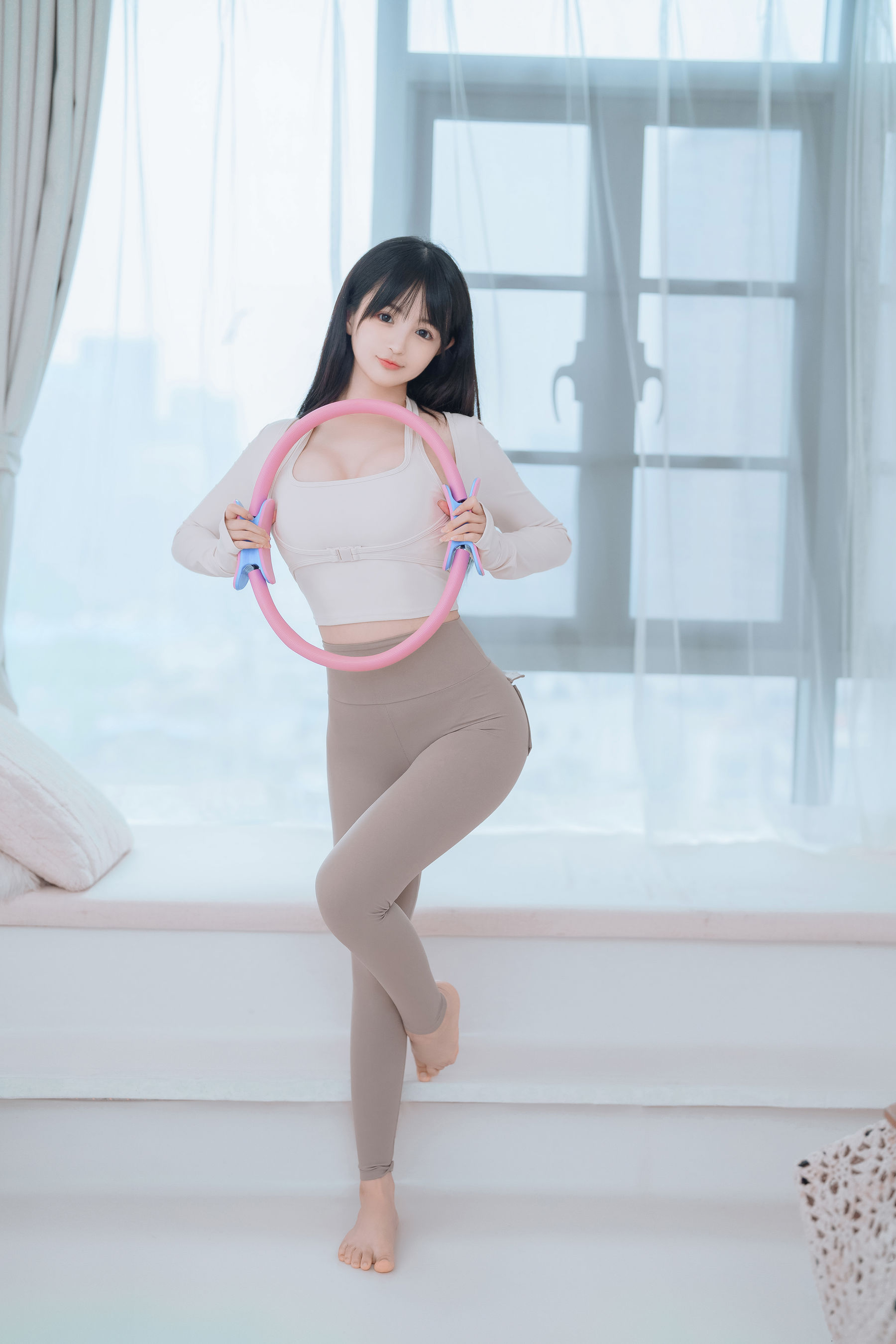 [福利COS] 桜井宁宁 - 瑜伽妹妹