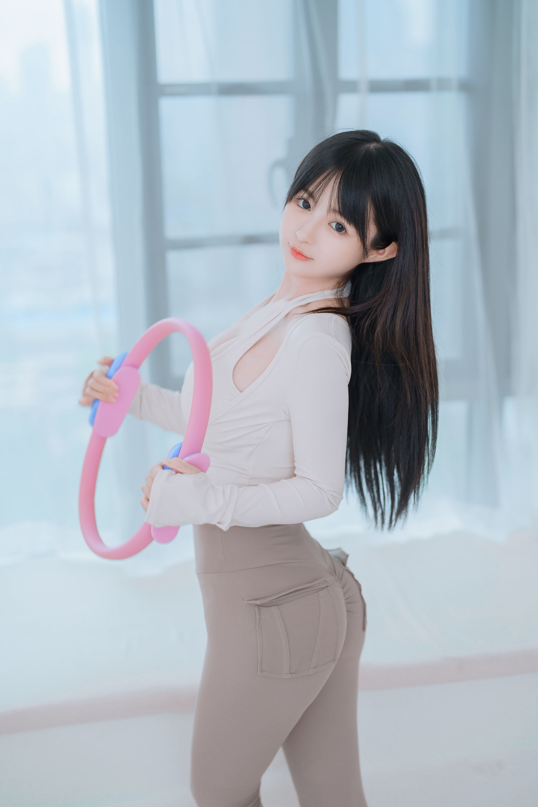 [福利COS] 桜井宁宁 - 瑜伽妹妹