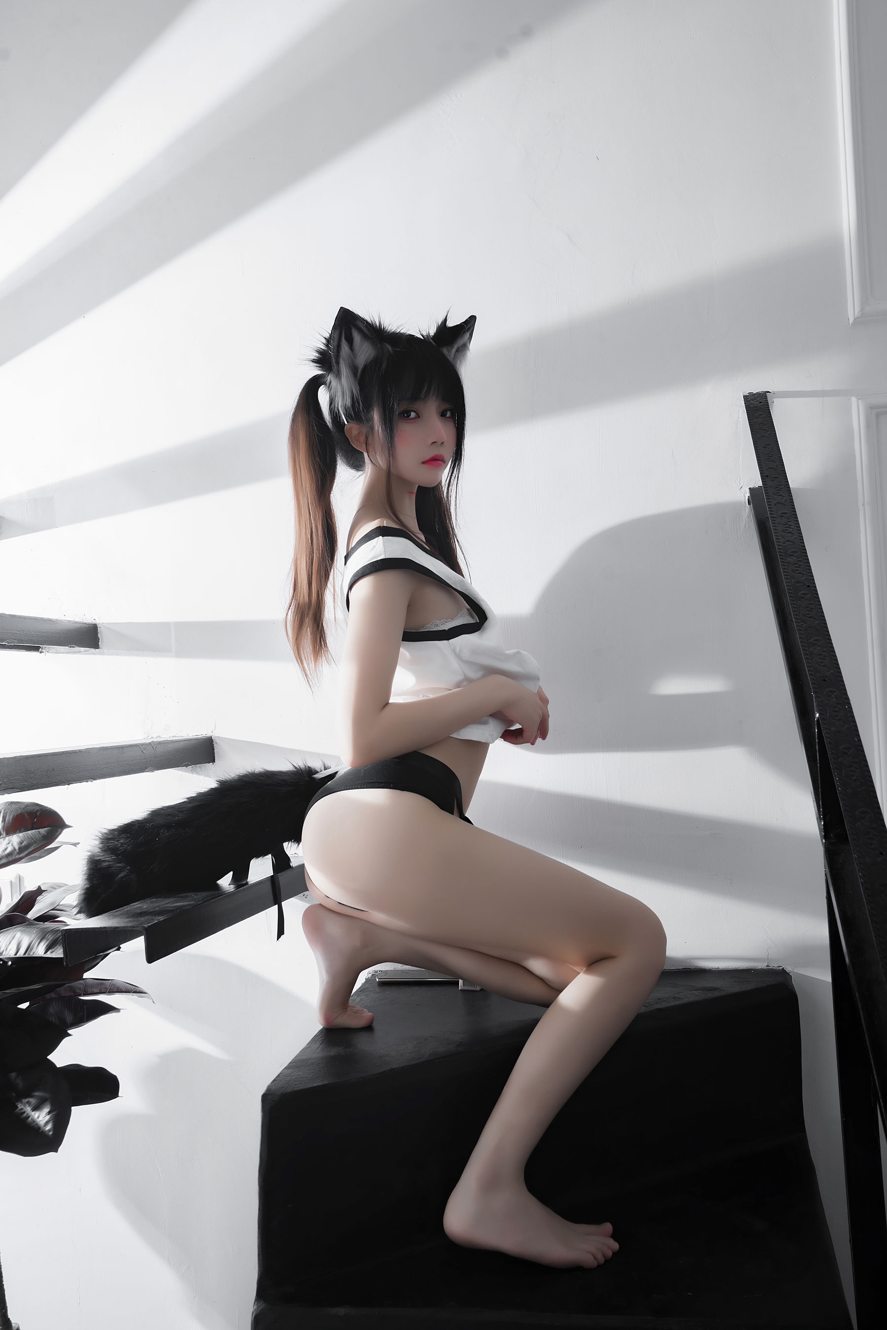 [福利COS] 桜桃喵 - 狼崽崽