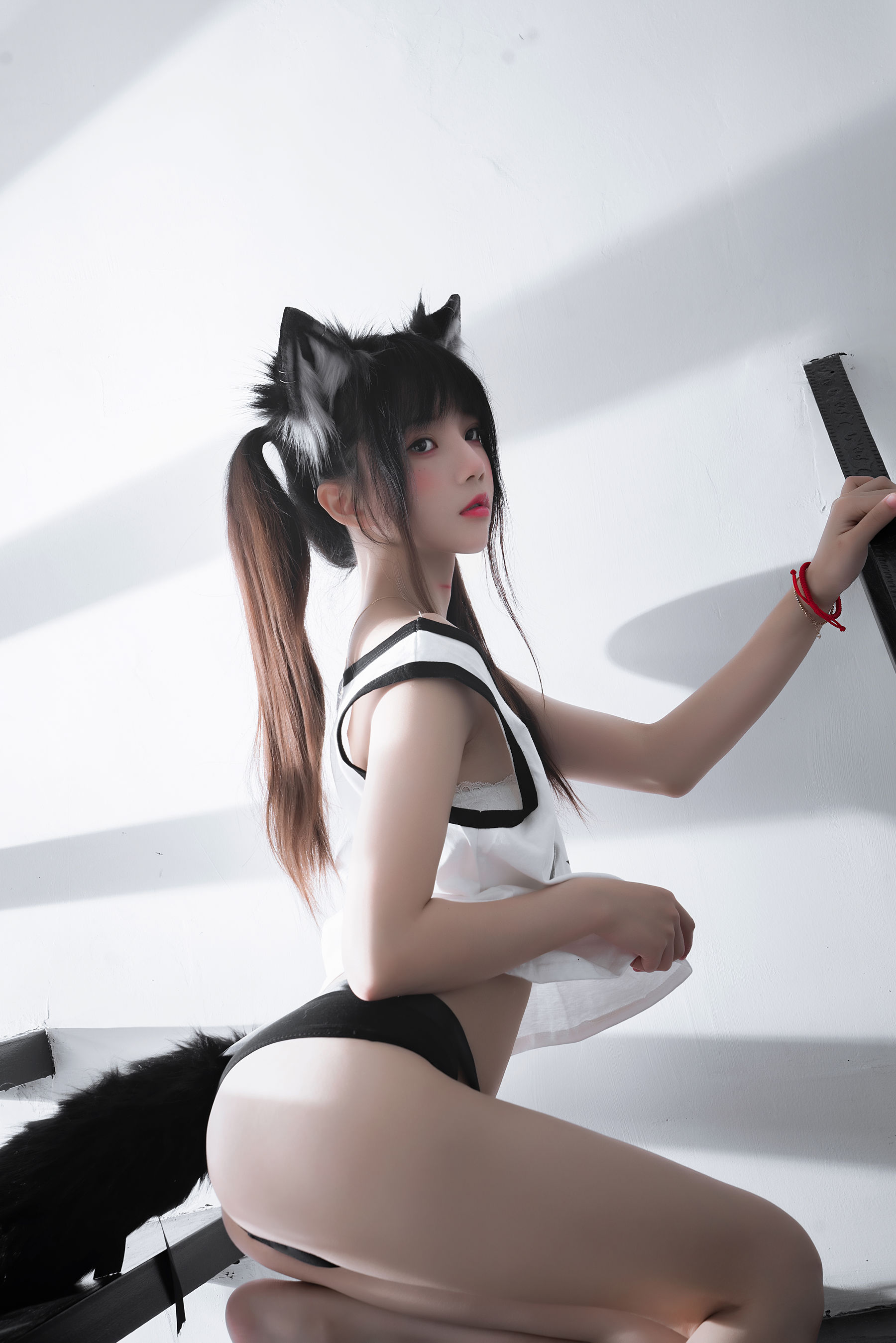 [福利COS] 桜桃喵 - 狼崽崽