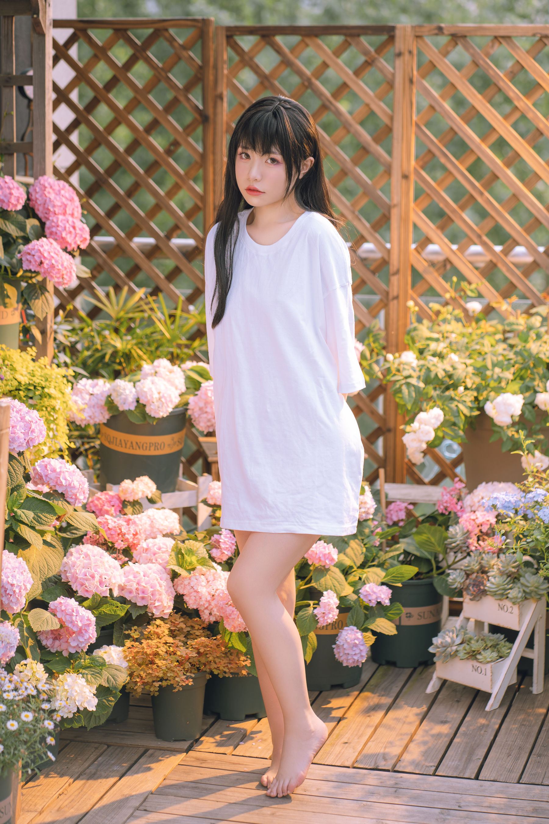 [福利COS] 爆机少女喵小吉 - 小吉的午后时光