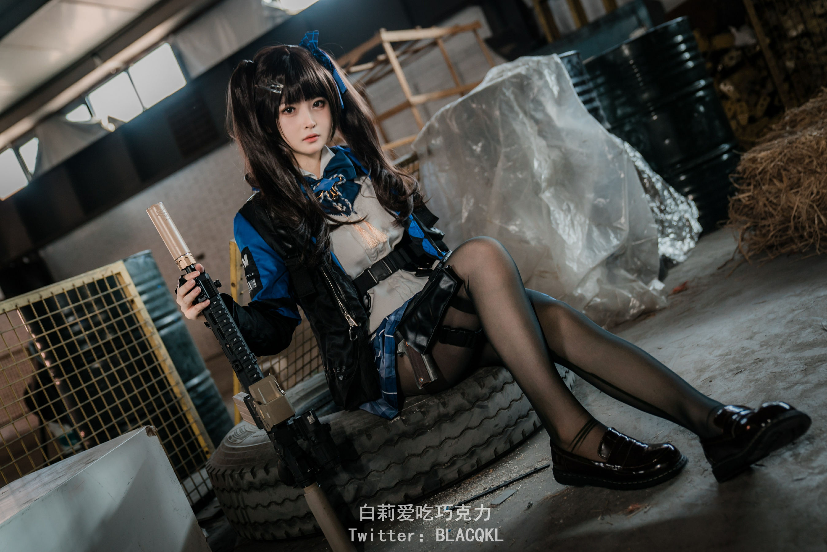 [福利COS] 白莉爱吃巧克力 - 关小雨