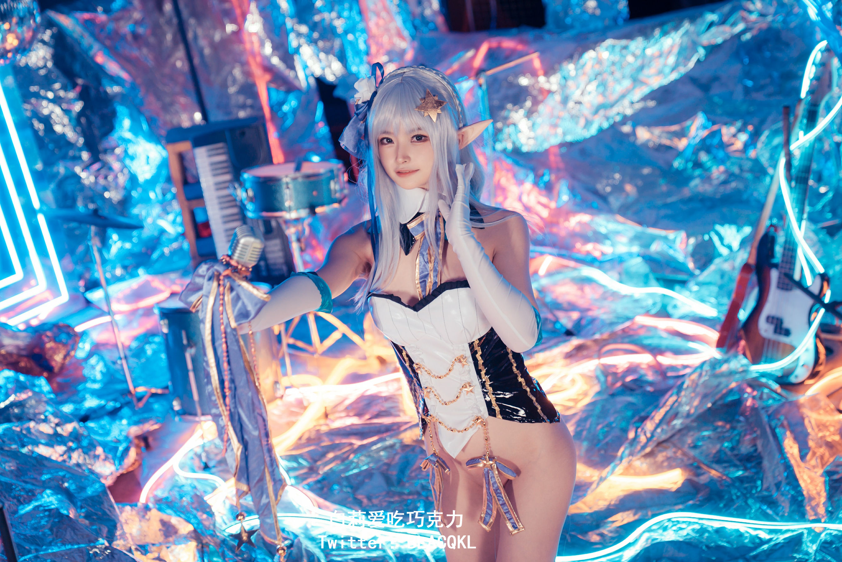 [福利COS] 白莉爱吃巧克力 - 爱蜜莉雅