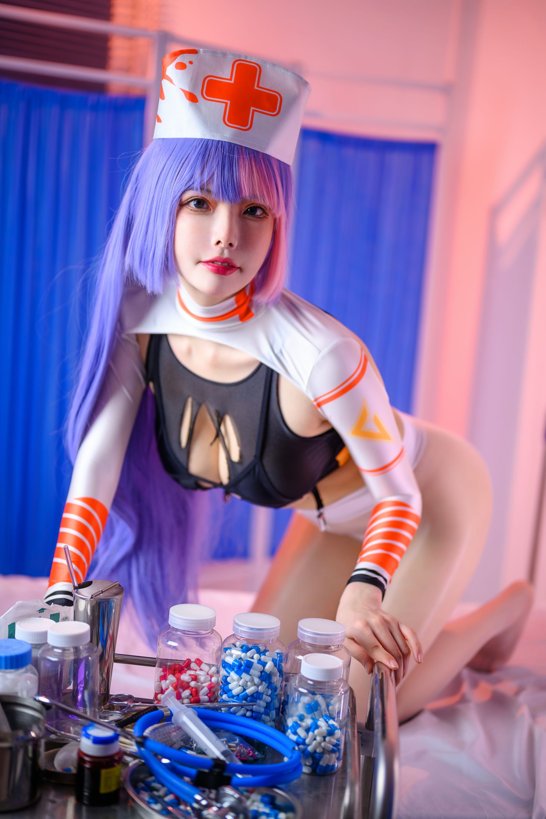 [福利COS] 秋和柯基(夏小秋秋秋) - 专属护士