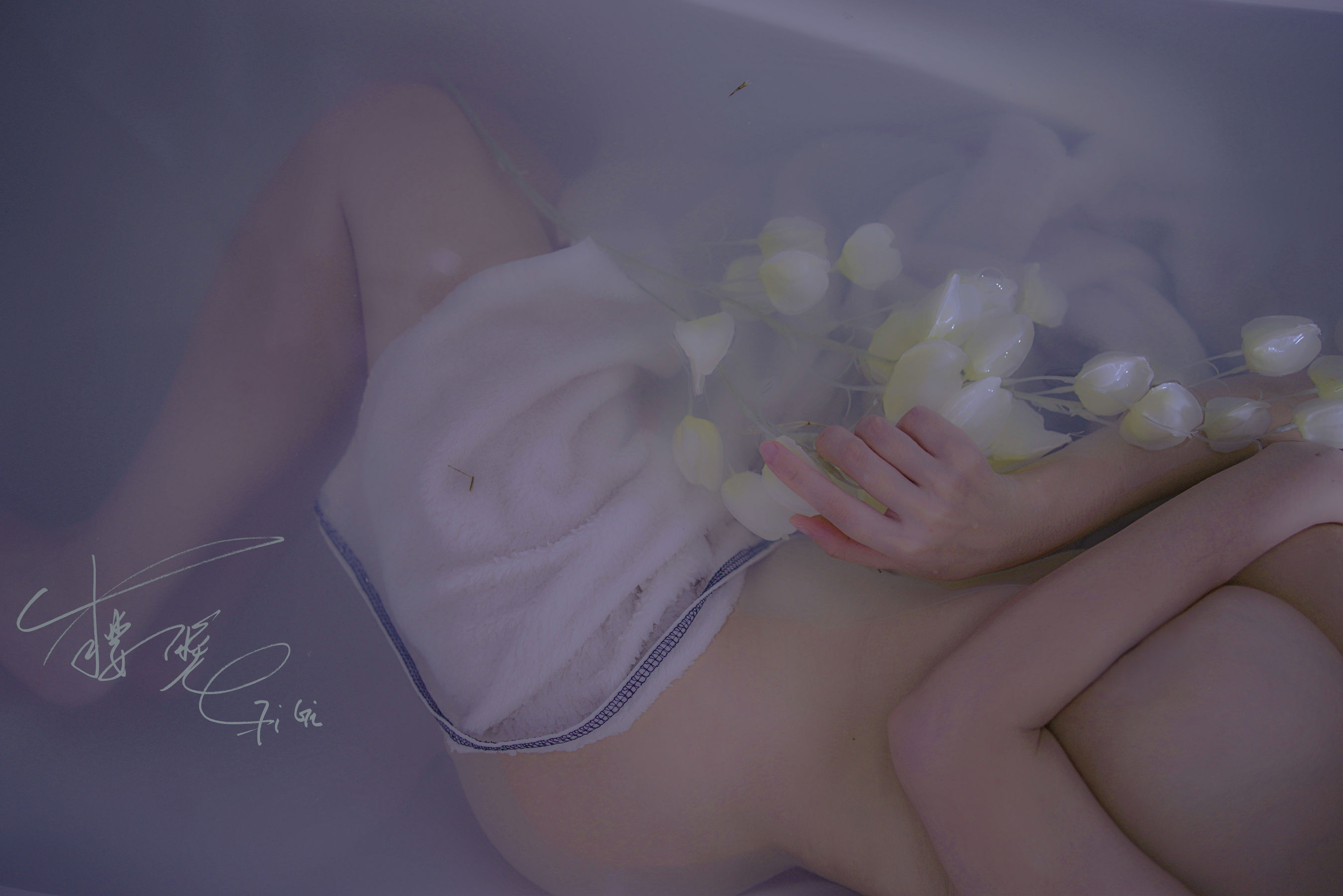 [福利COS] 网络红人樱晚gigi - 清衣.池