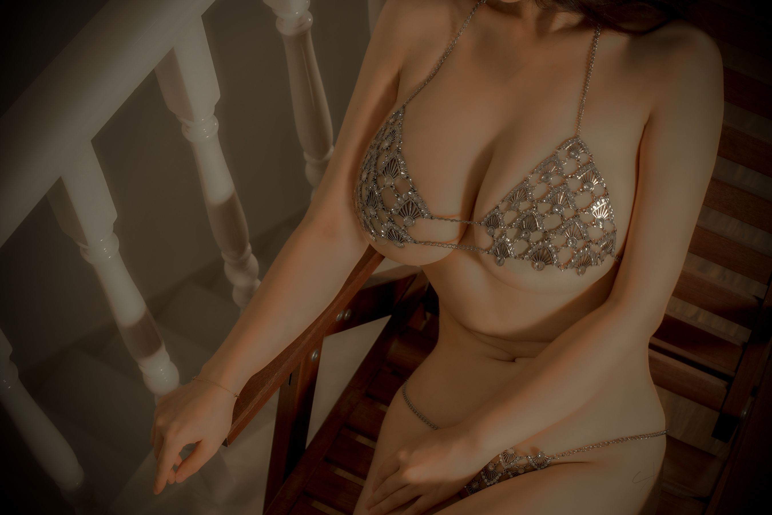 [福利COS] 网络红人樱晚gigi - 珠光宝气