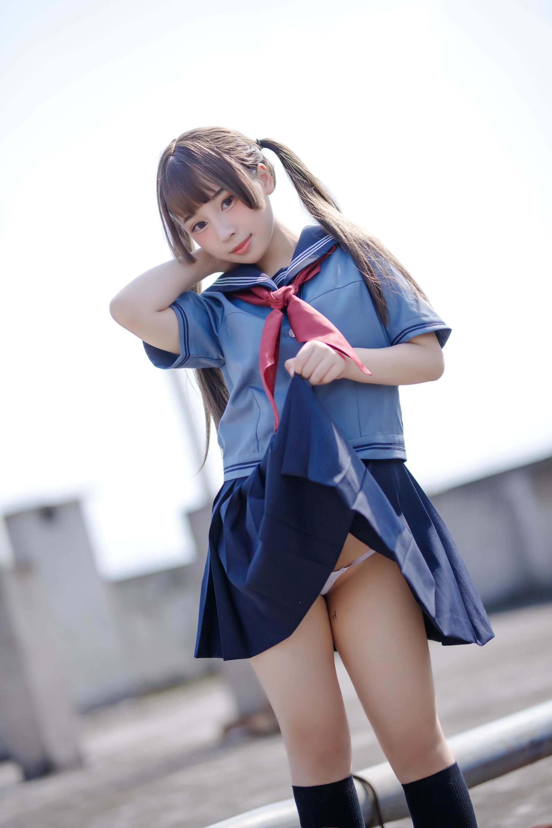 [福利COS] 胡桃猫Kurumineko - 天台的爱之告白