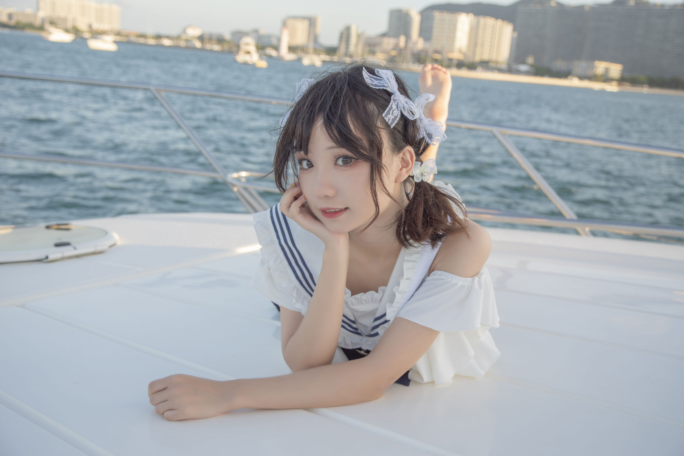 [福利COS] 花柒Hana - 三亚熊之海军风泳装