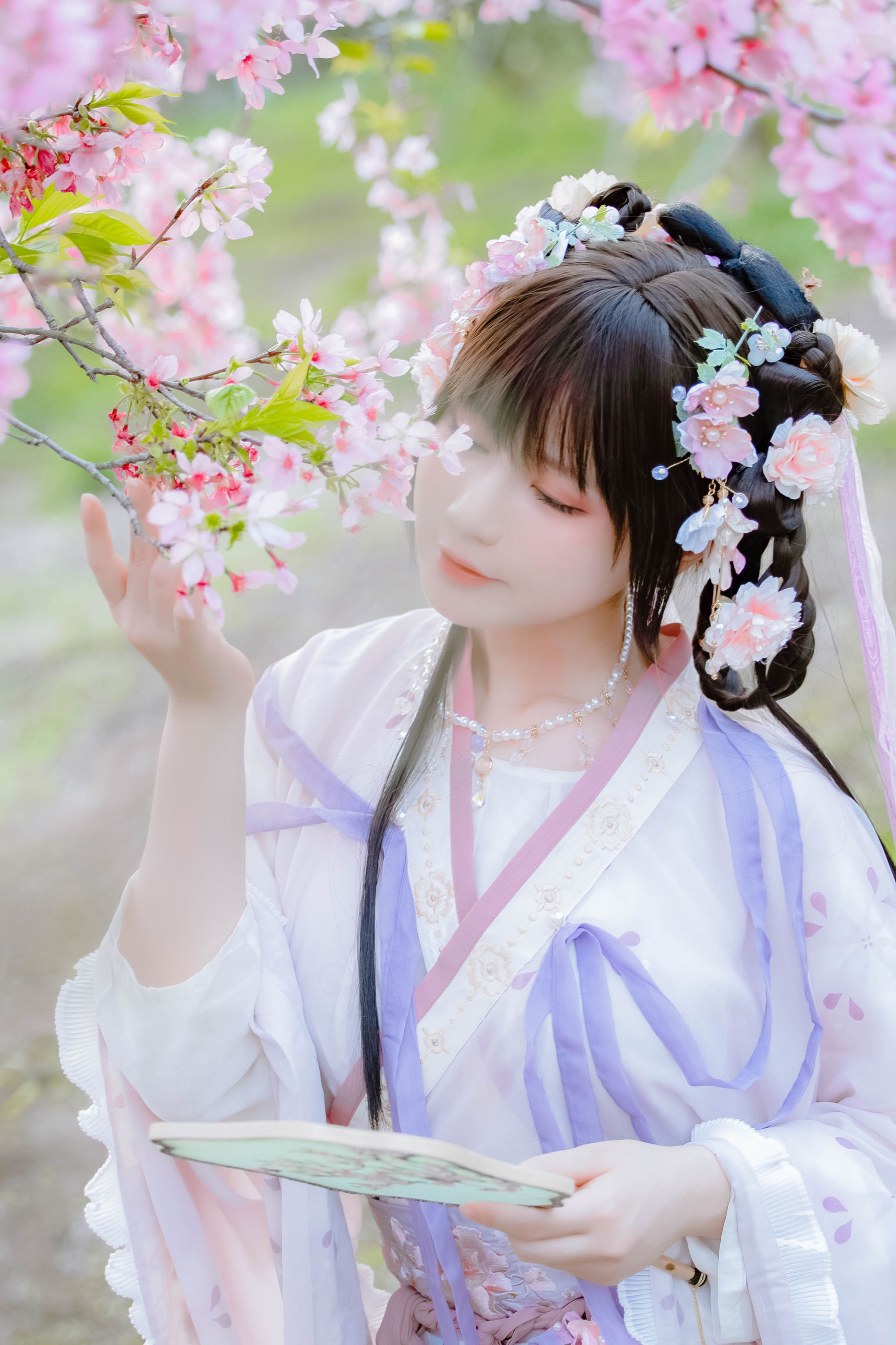 [福利COS] 萌妹子Nyako喵子 - 樱花汉服 花神祈愿