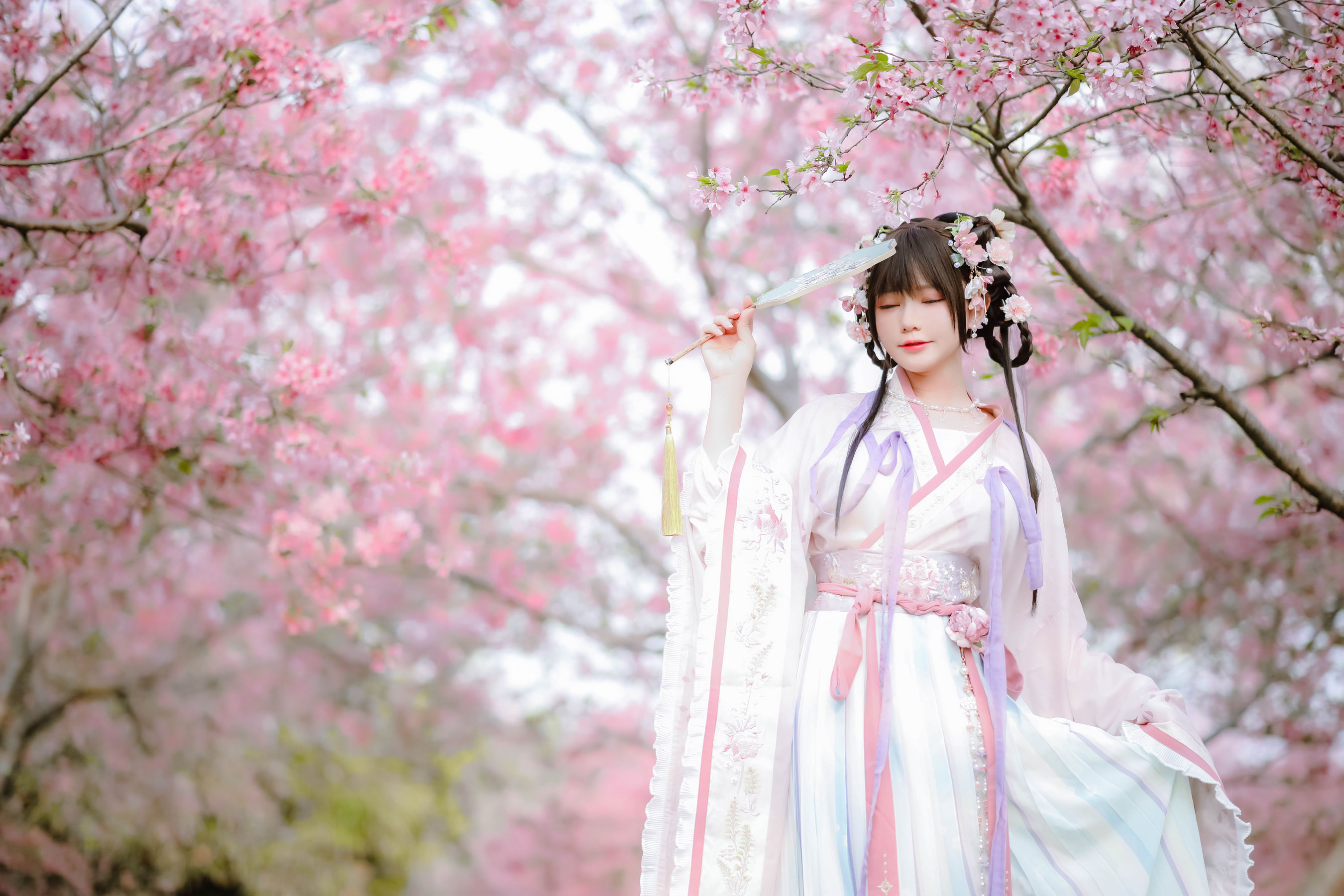 [福利COS] 萌妹子Nyako喵子 - 樱花汉服 花神祈愿