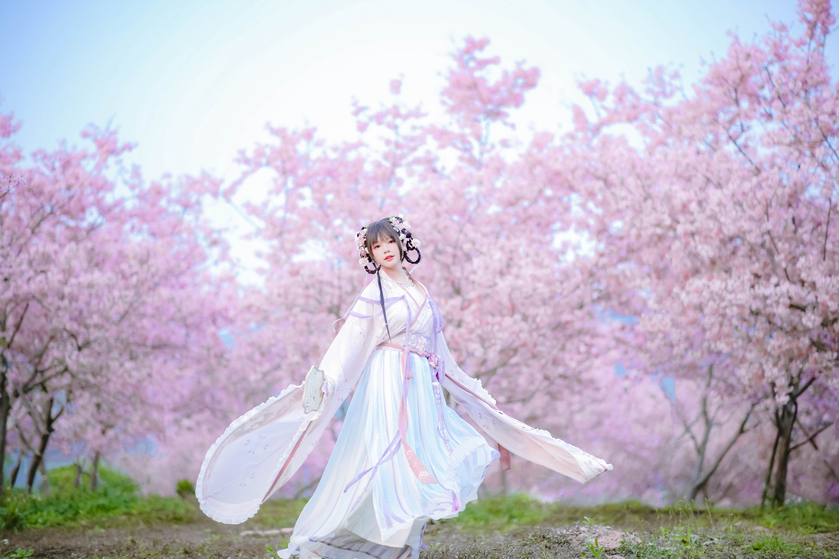 [福利COS] 萌妹子Nyako喵子 - 樱花汉服 花神祈愿