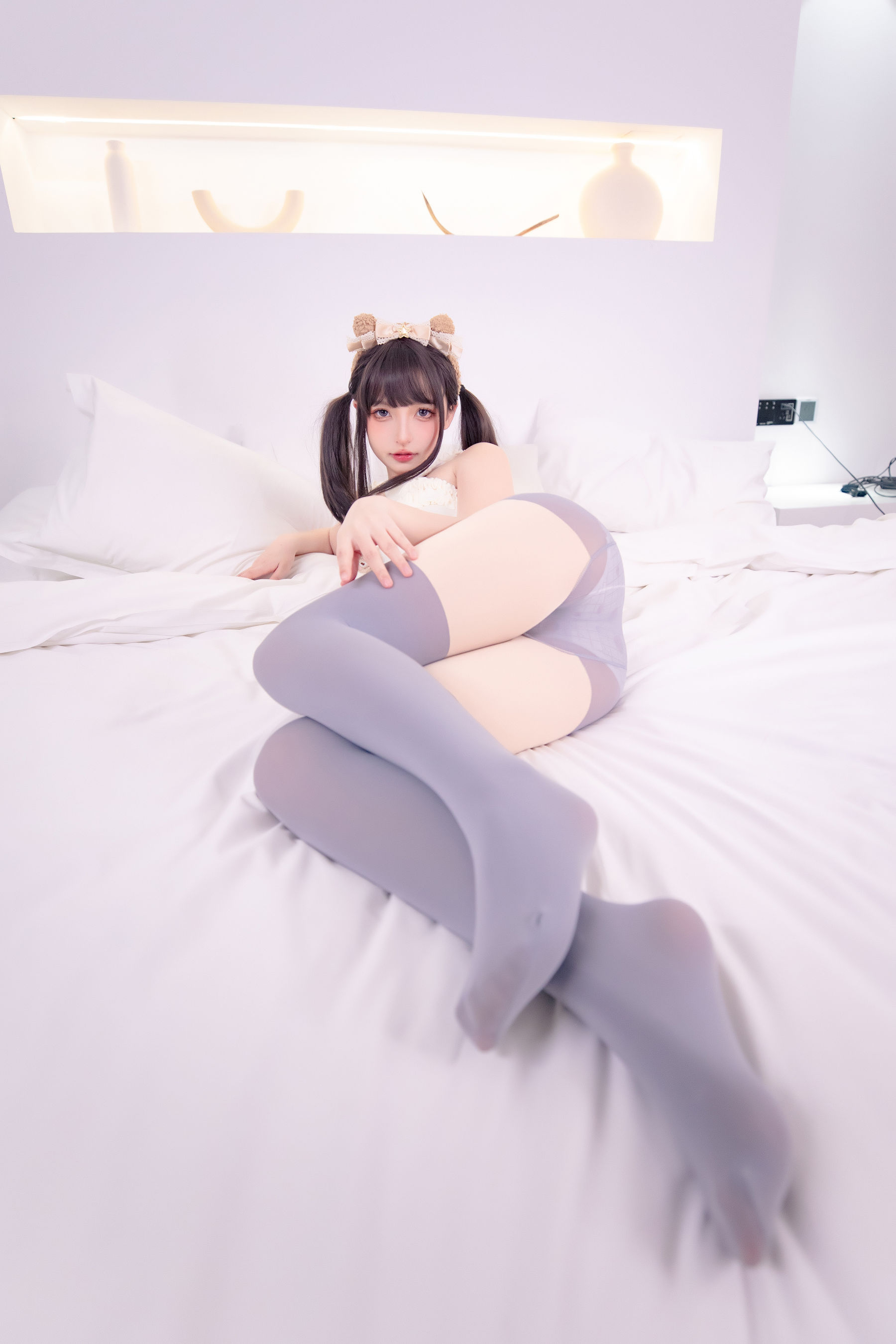 [福利COS] 萝莉神楽板真冬 - 草莓胖次
