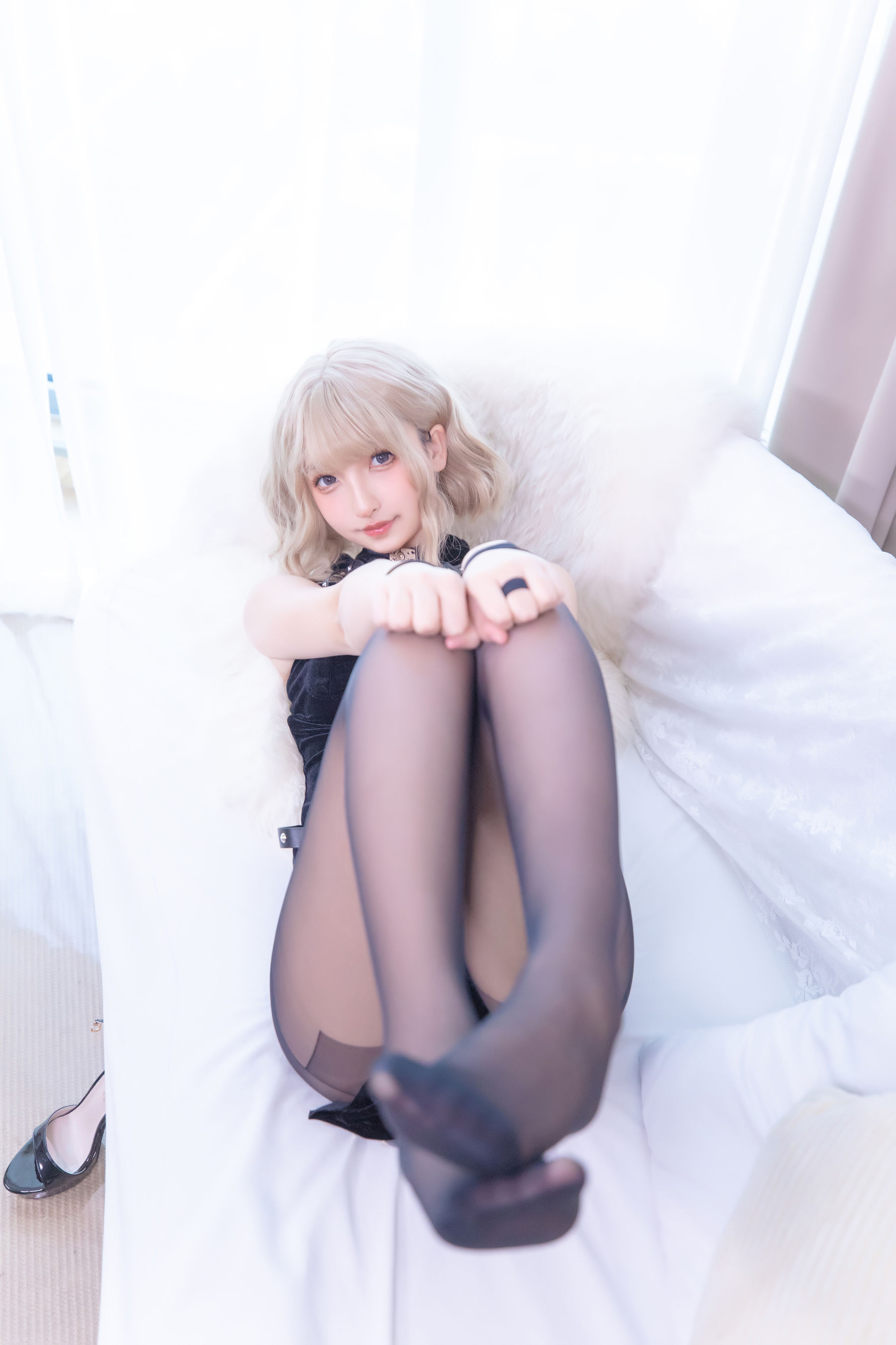 [福利COS] 萝莉神楽板真冬 - 黑丝旗袍