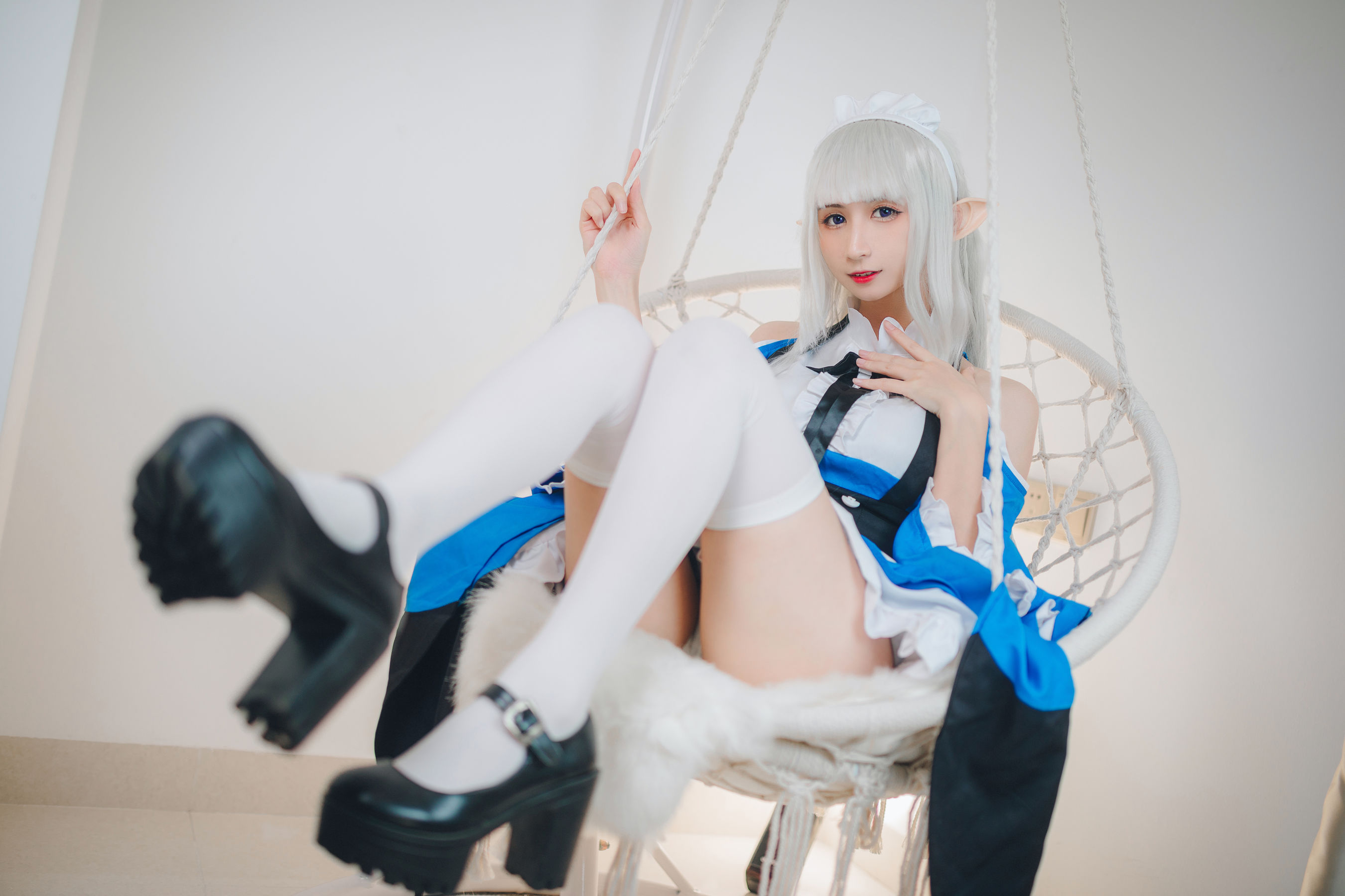 [福利COS] 贝儿酱Miki - 艾米莉亚女仆