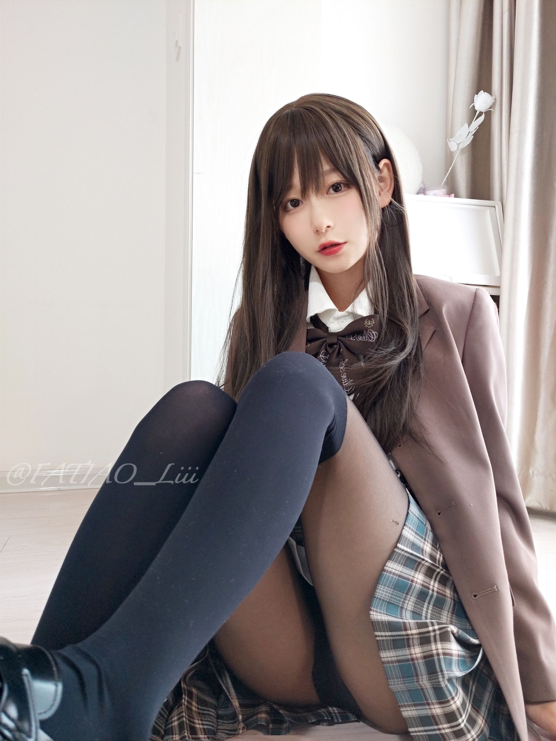 [福利COS] 迷之呆梨(发条少女)[fantia] 2022年04月合集