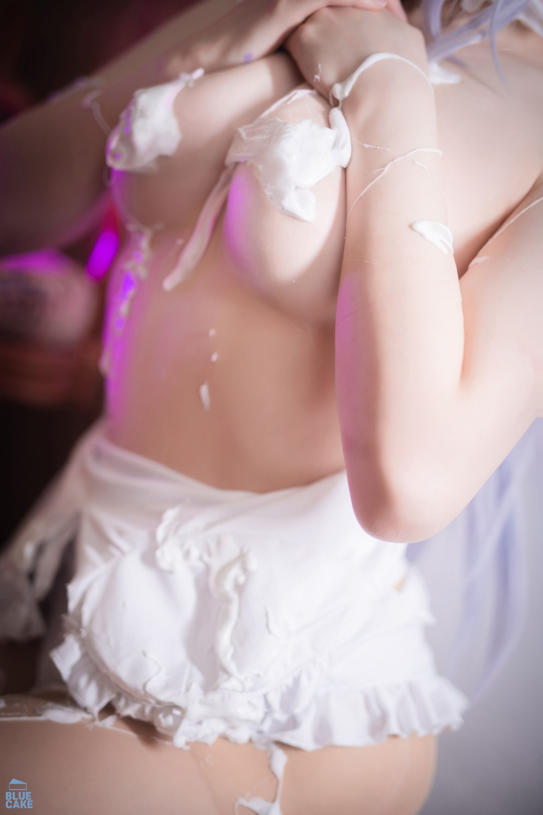 [BLUECAKE]  Bambi - Sticky Boosette