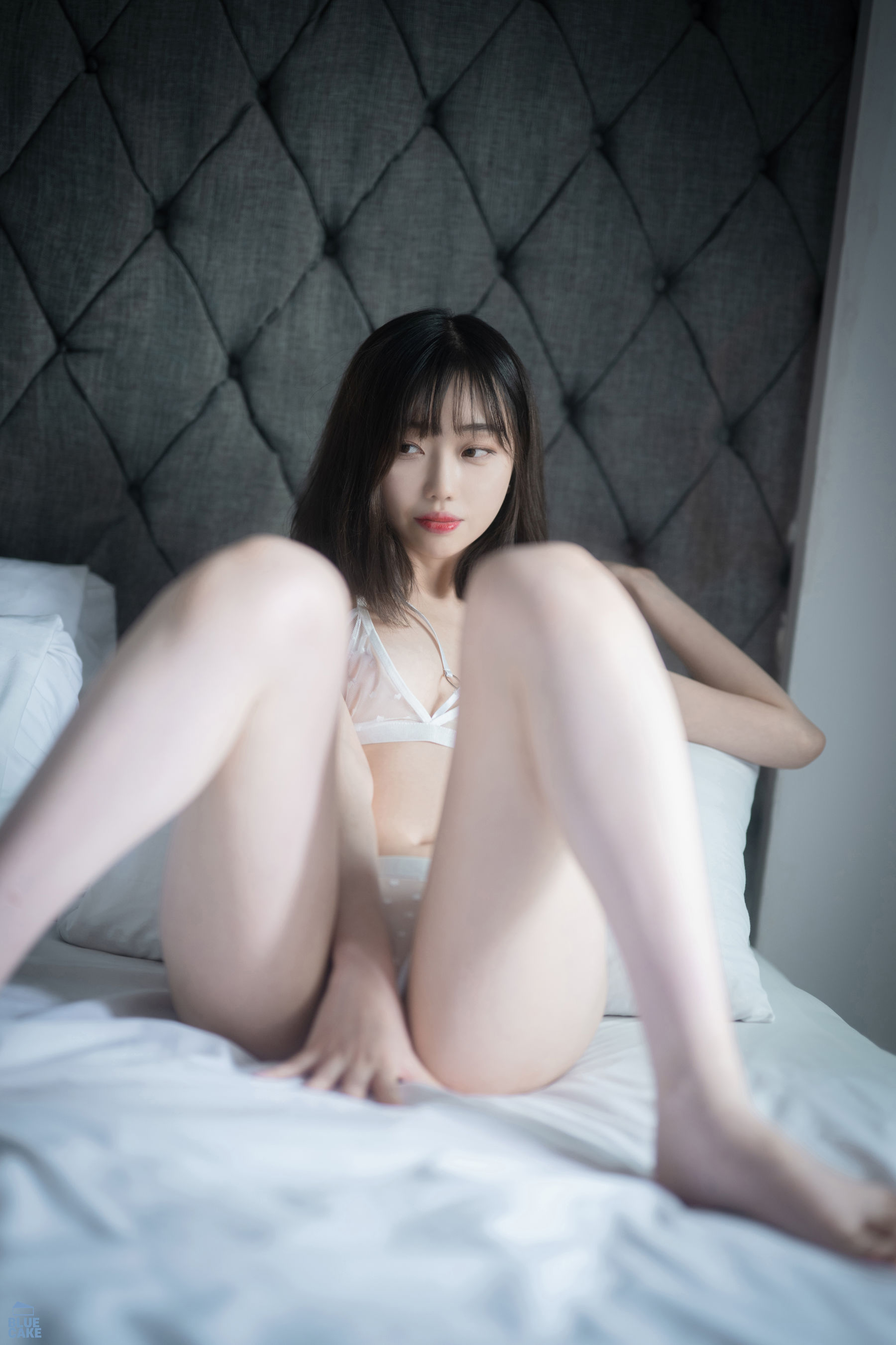 [BLUECAKE]  JiWon - White.One