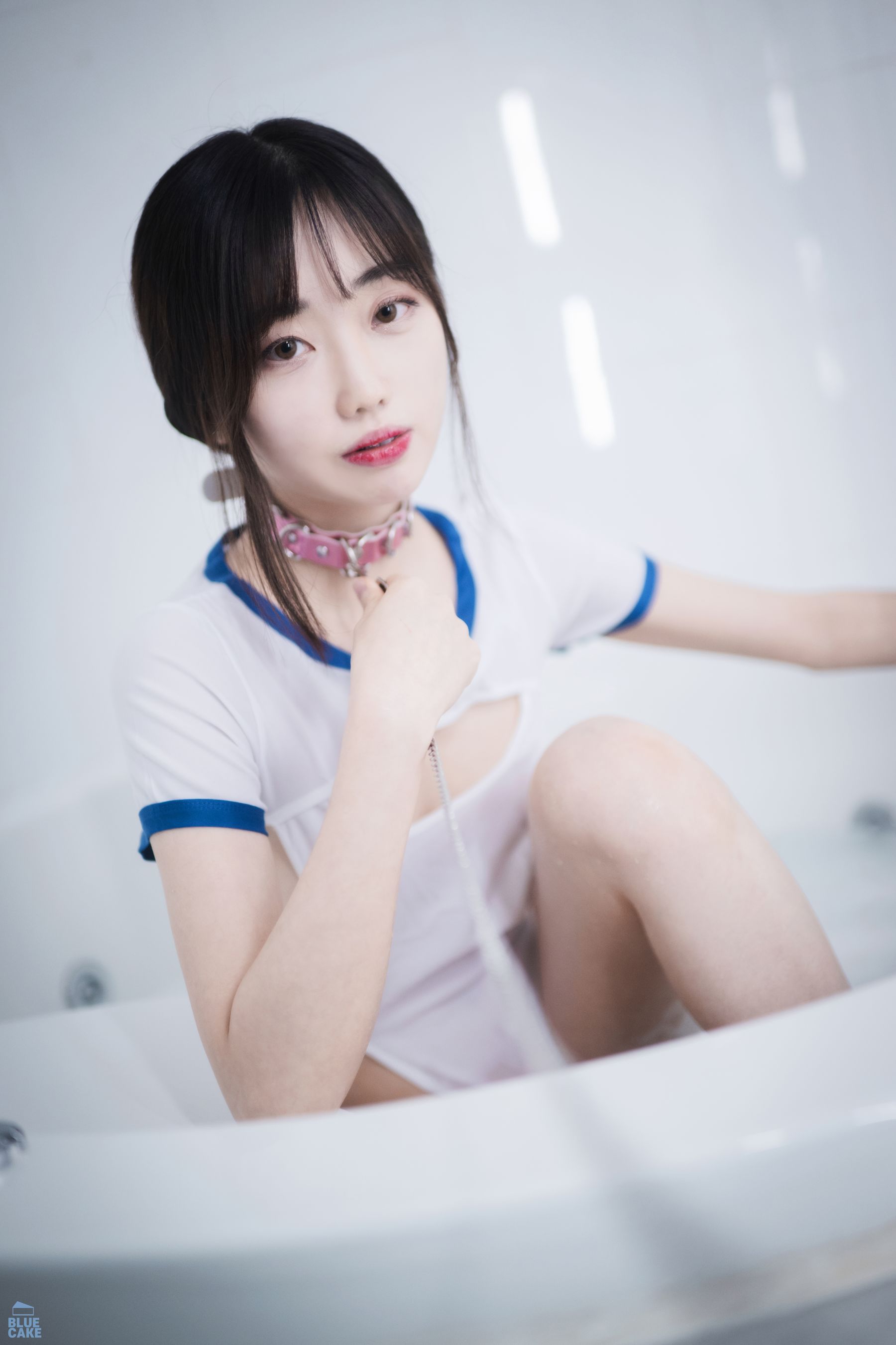 [BLUECAKE]  JiWon - White.One