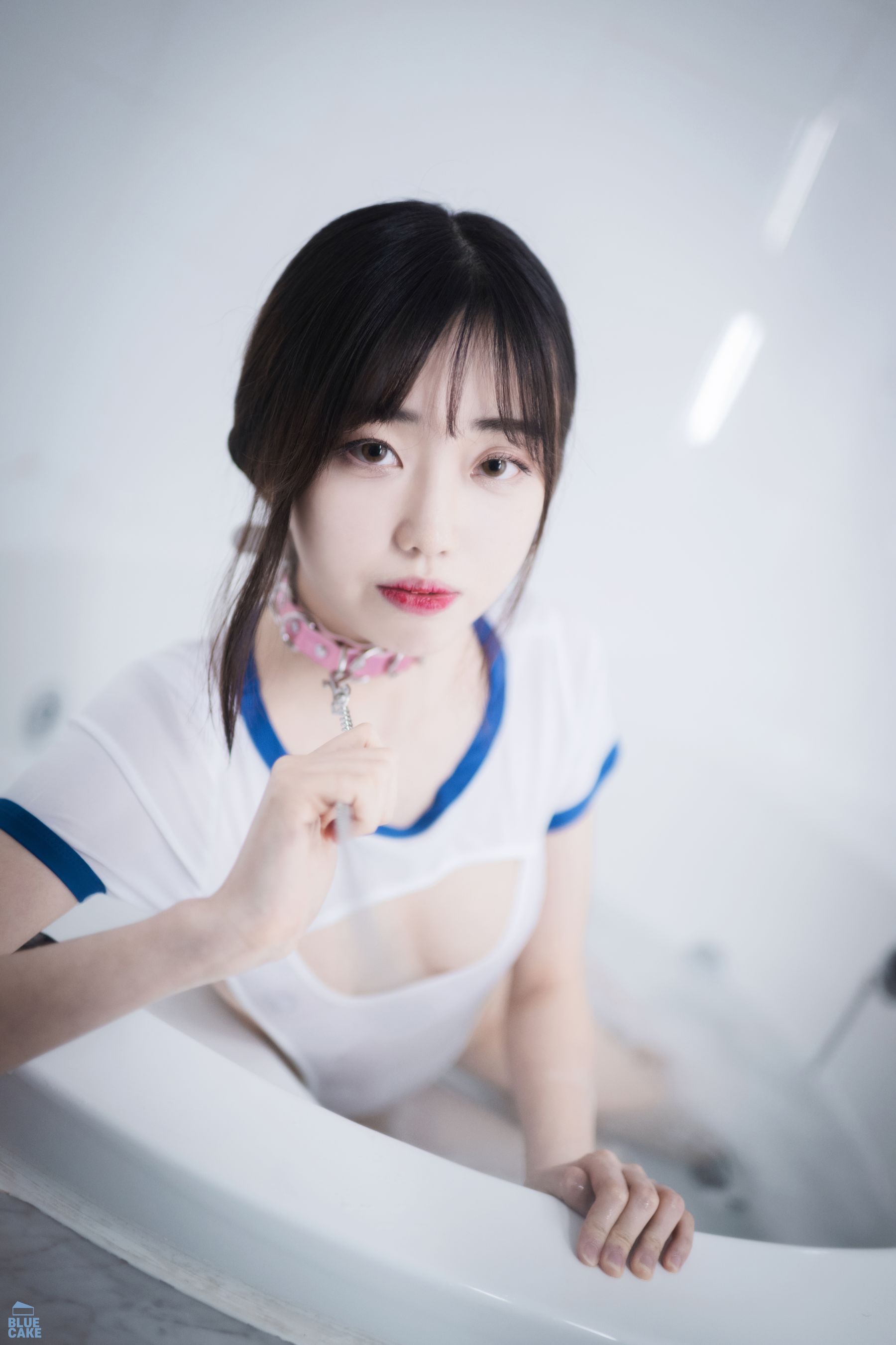 [BLUECAKE]  JiWon - White.One