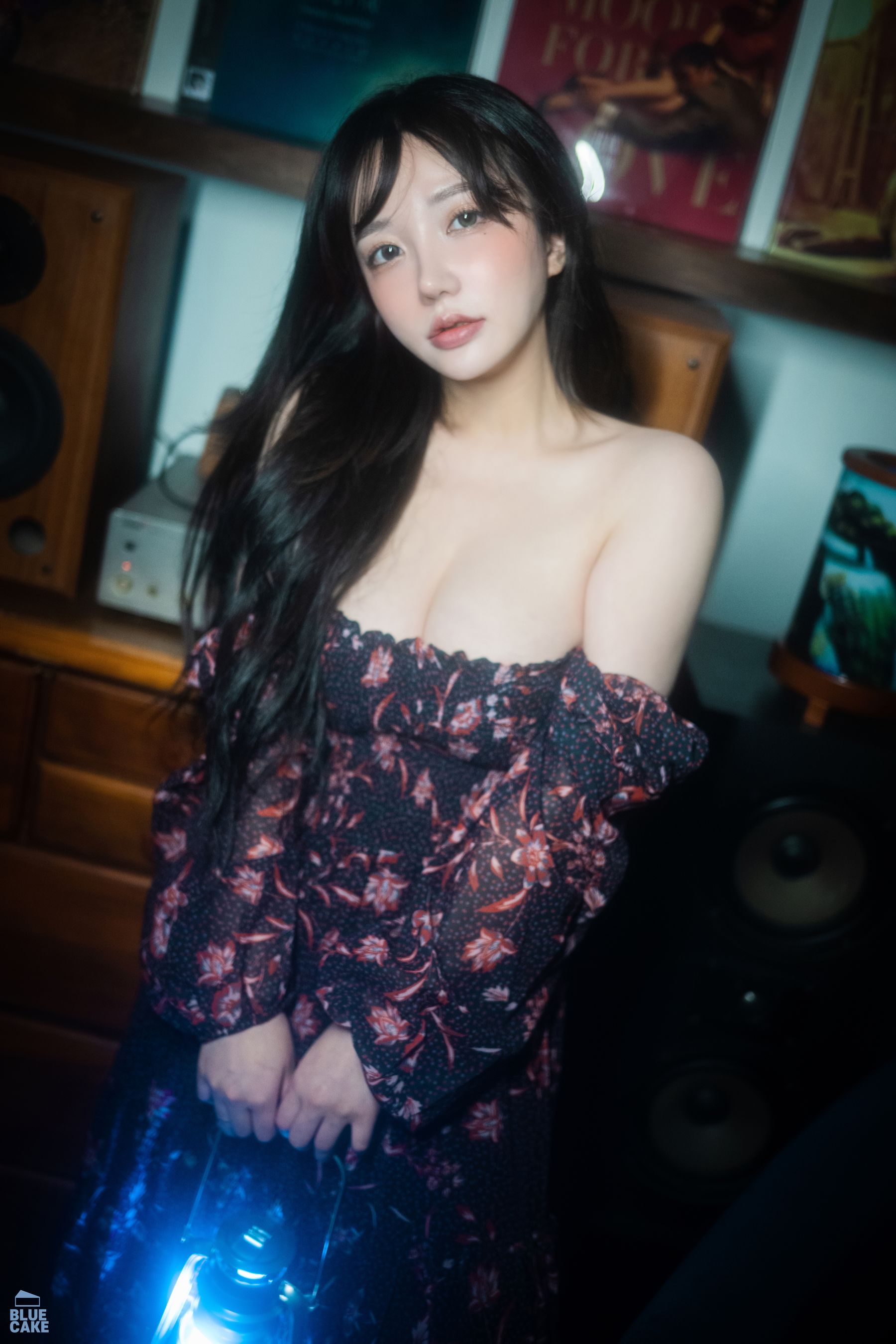 [BLUECAKE]  YeEun - Nothing WHITE