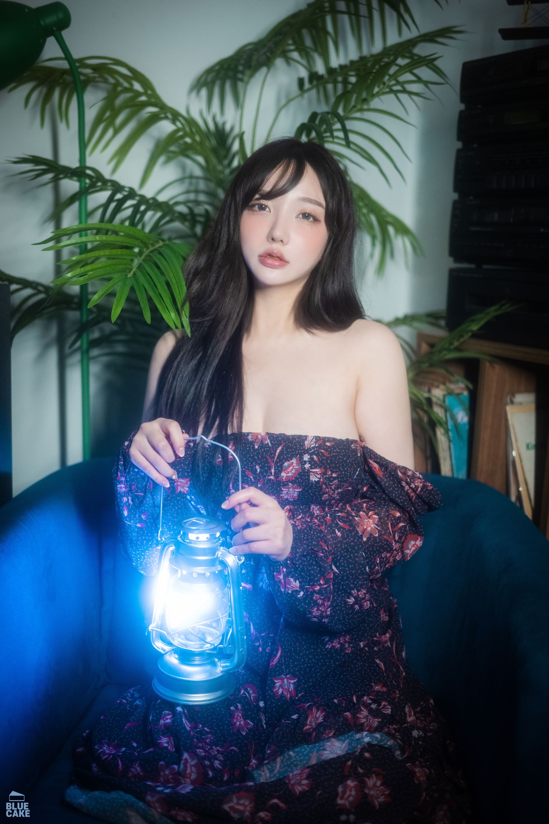 [BLUECAKE]  YeEun - Nothing WHITE