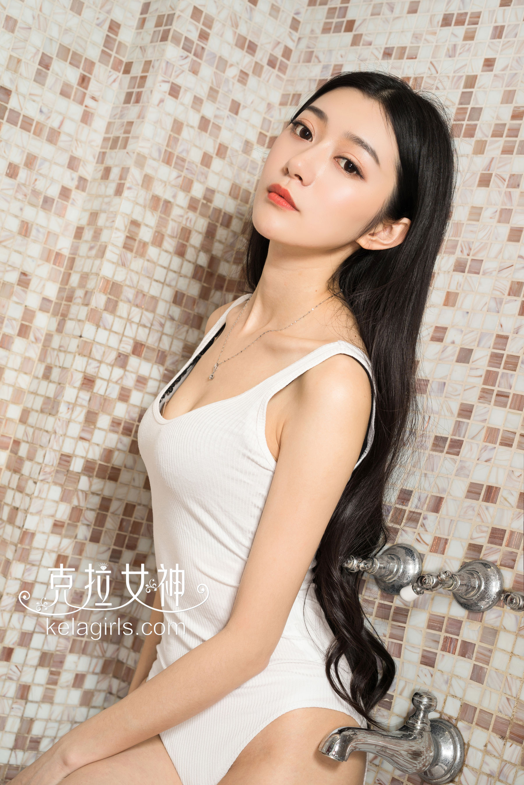 [Kelagirls]克拉女神  小新 洗刷刷