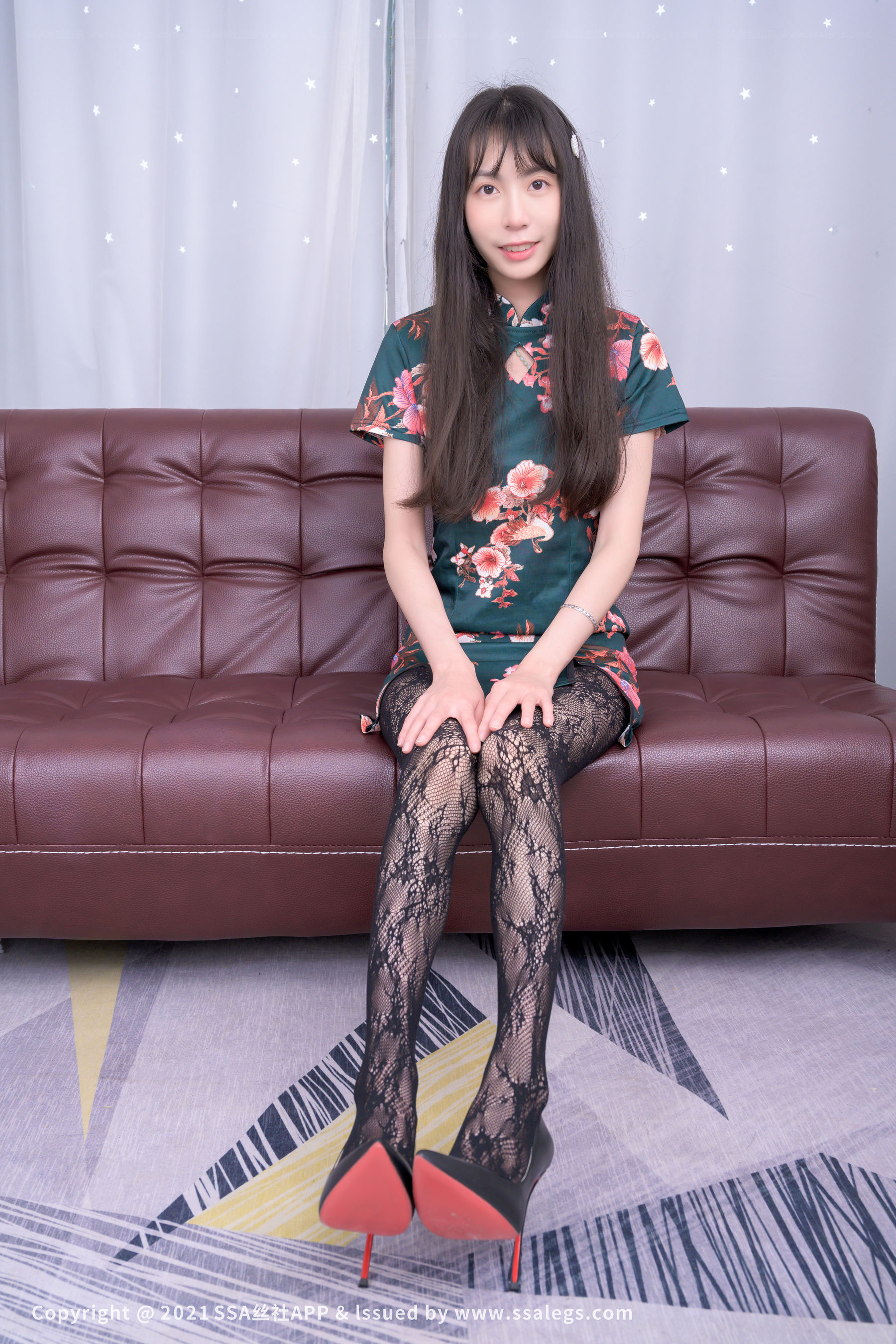 [丝社SSA]超清写真 No.744 模特团团的黑色网袜（上）