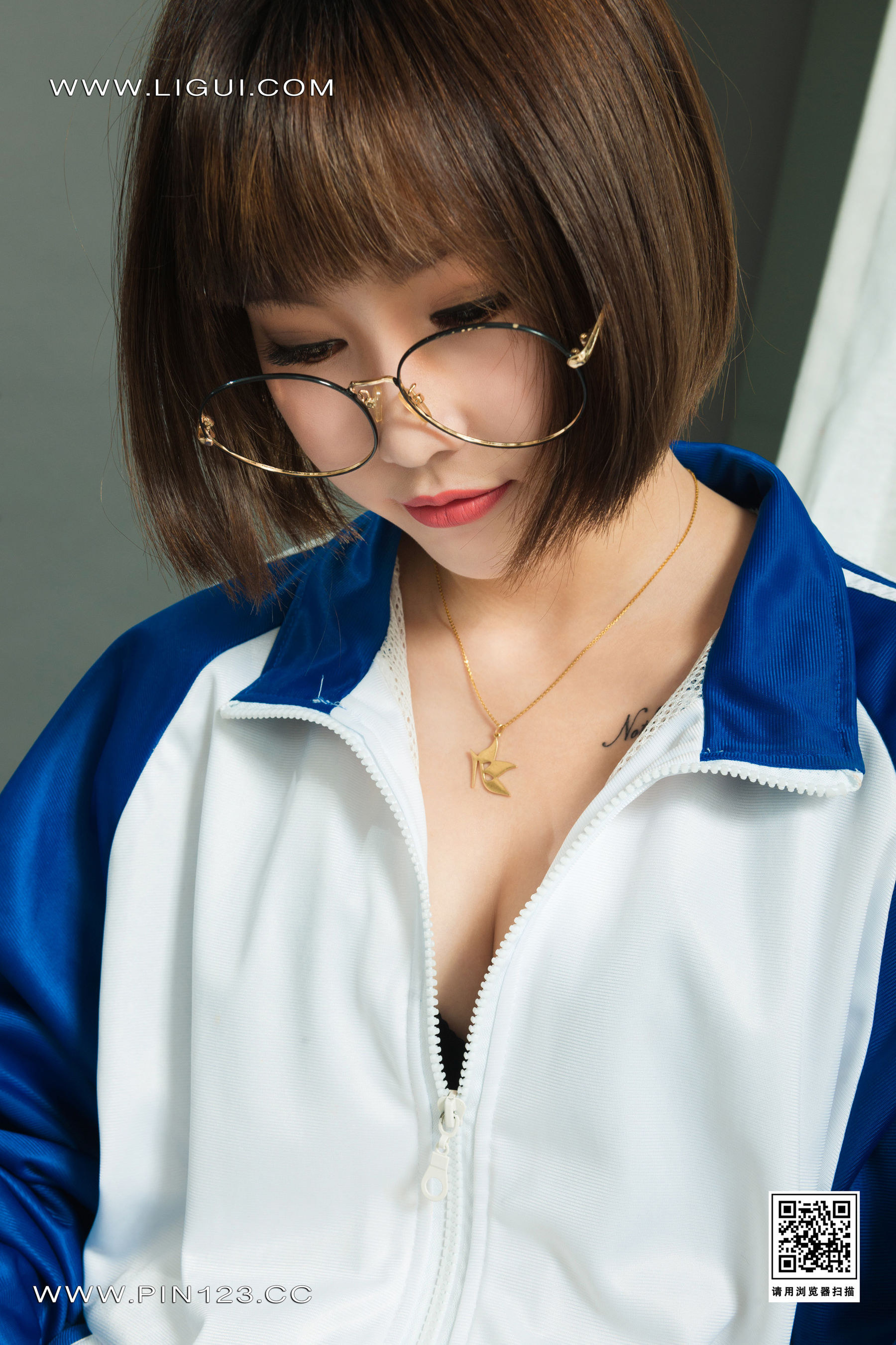 [丽柜Ligui]  小爽 花漾清莲