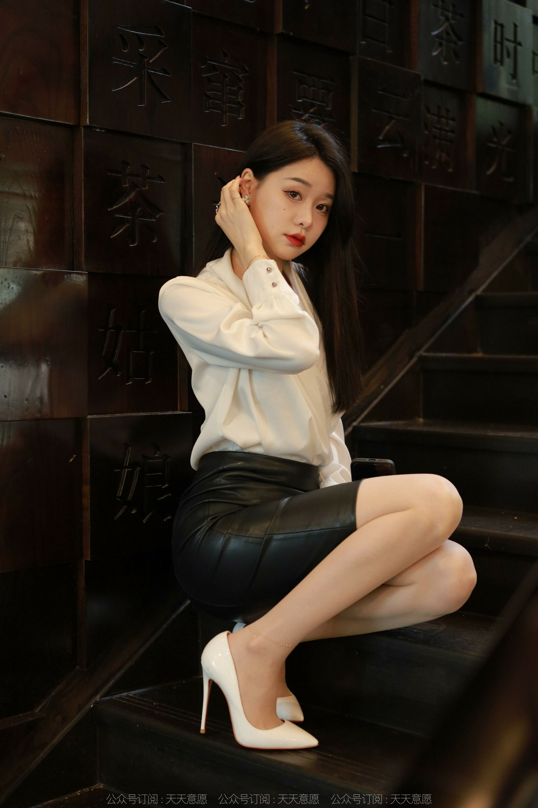[异思趣向IESS] 模特：佳爷《三月特辑》