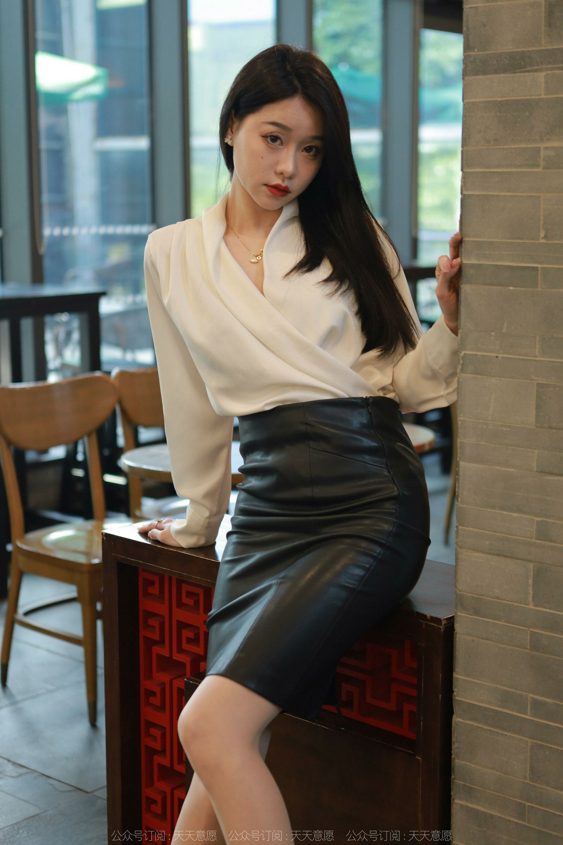 [异思趣向IESS] 模特：佳爷《三月特辑》