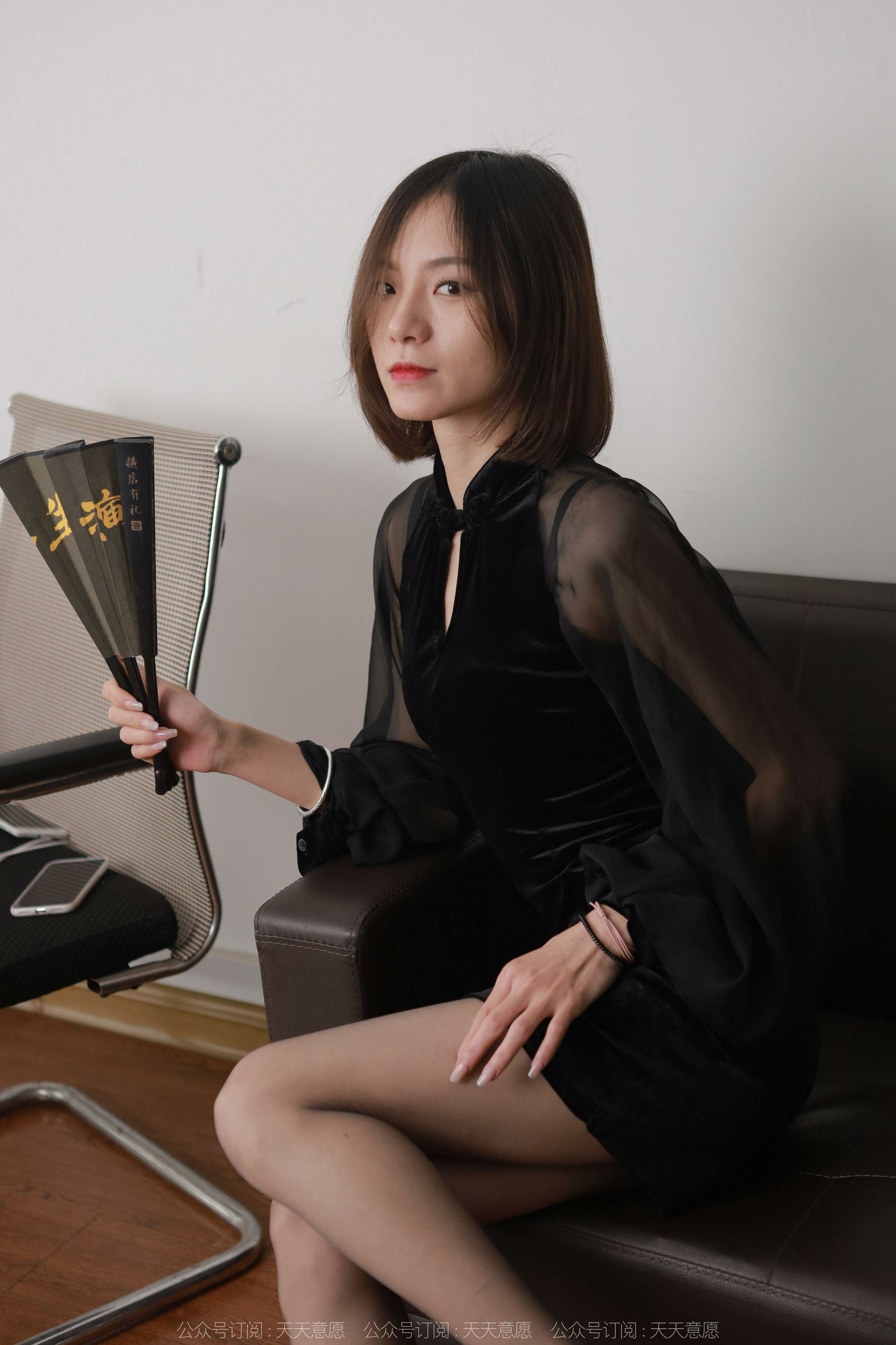 [异思趣向IESS] 模特：小六《暗夜黑玫瑰》