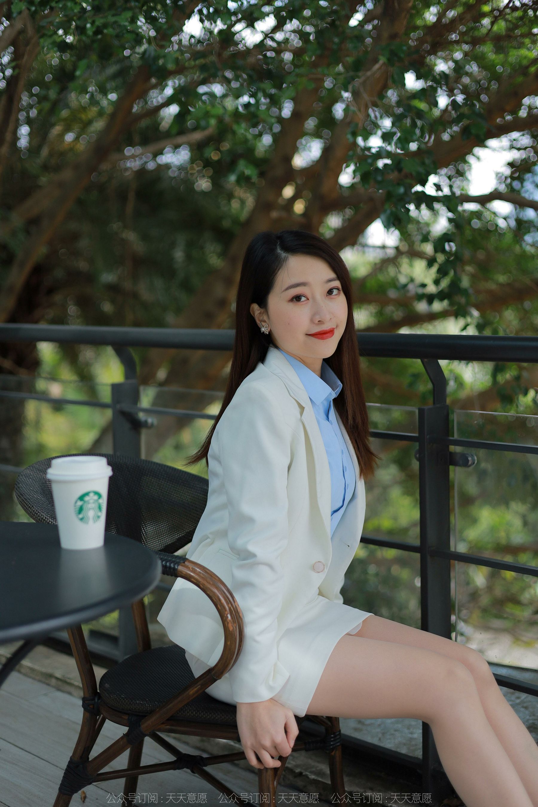 [异思趣向IESS] 模特：小婕《都市白领》