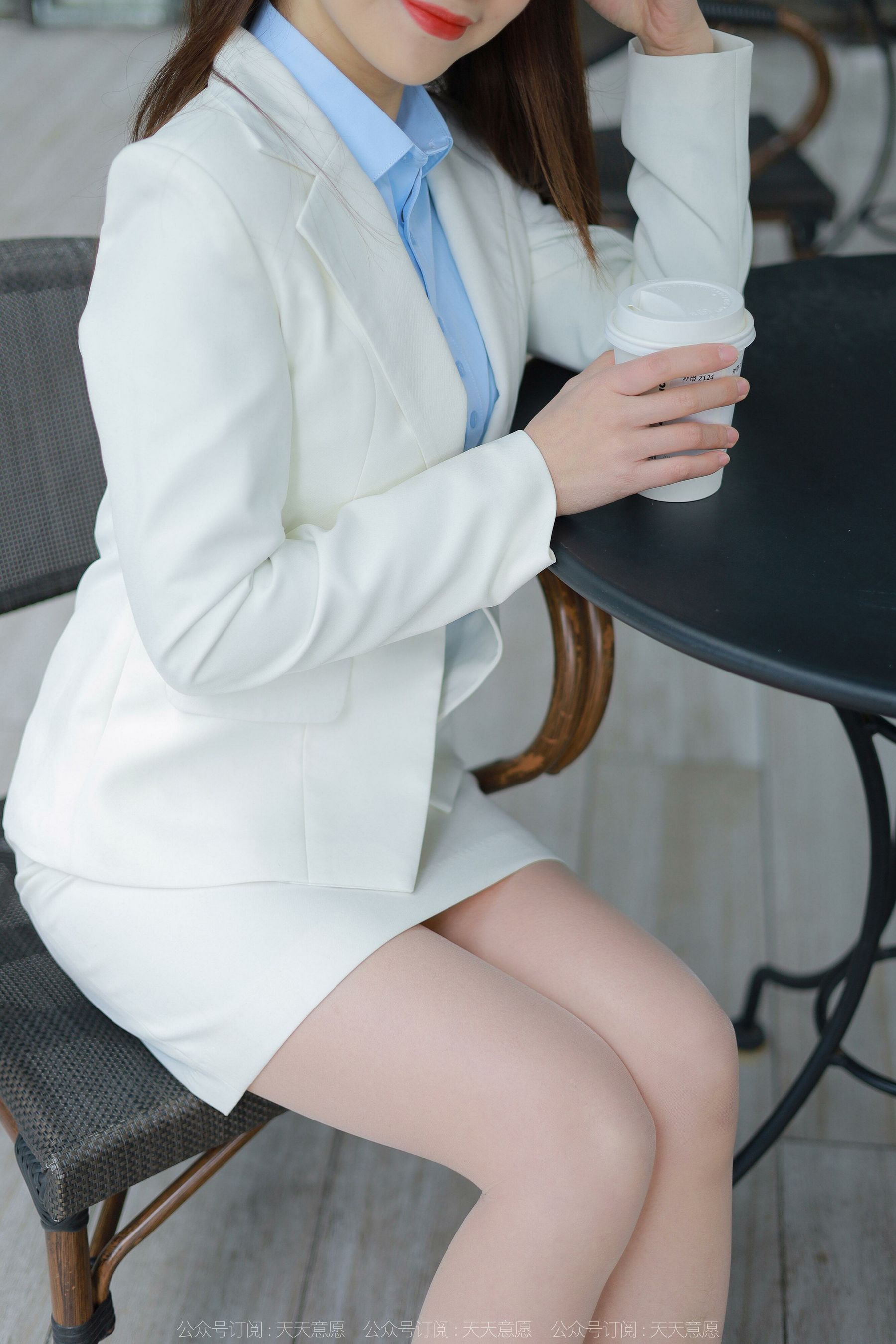 [异思趣向IESS] 模特：小婕《都市白领》