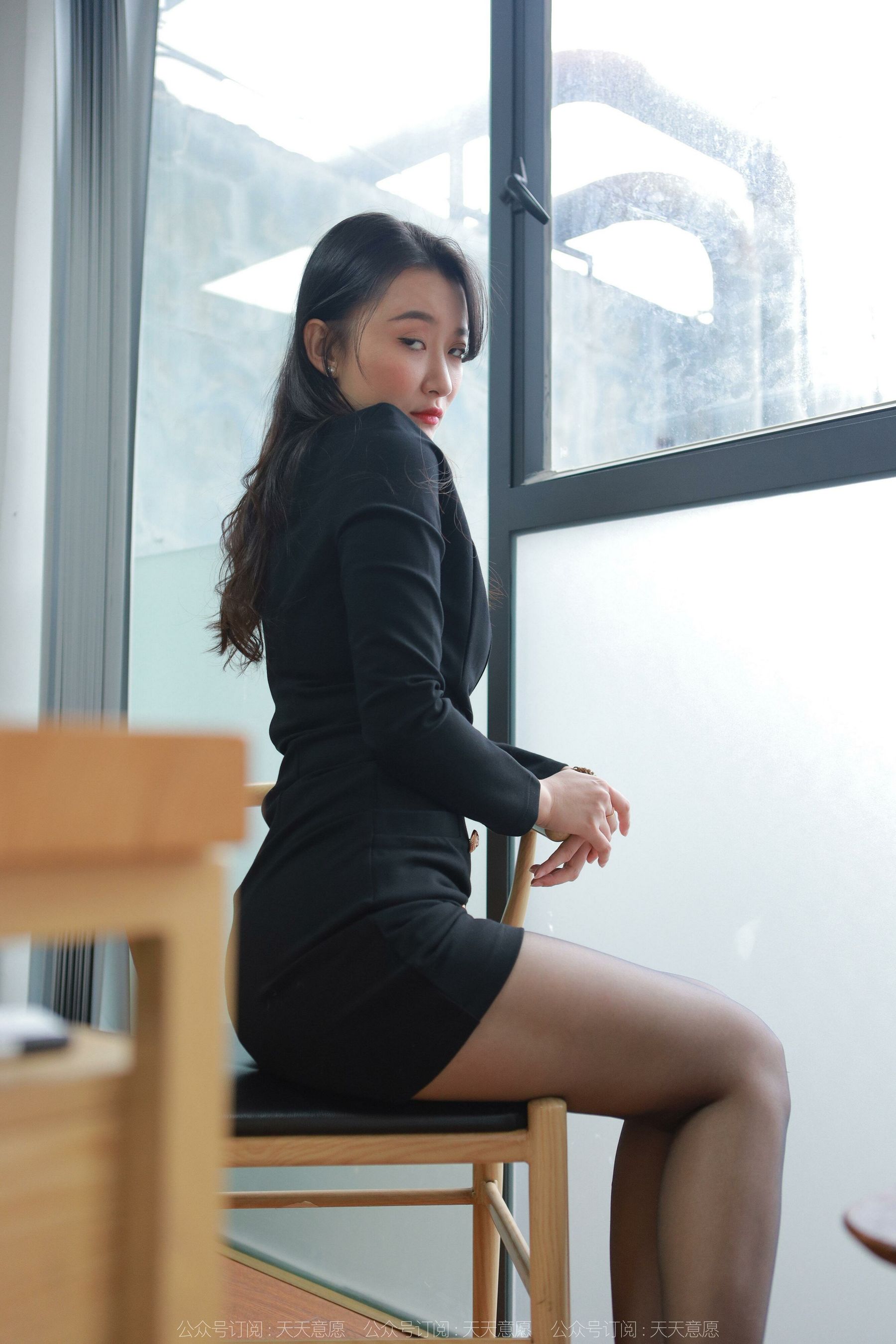 [异思趣向IESS] 模特：秋秋《烈焰高跟鞋》