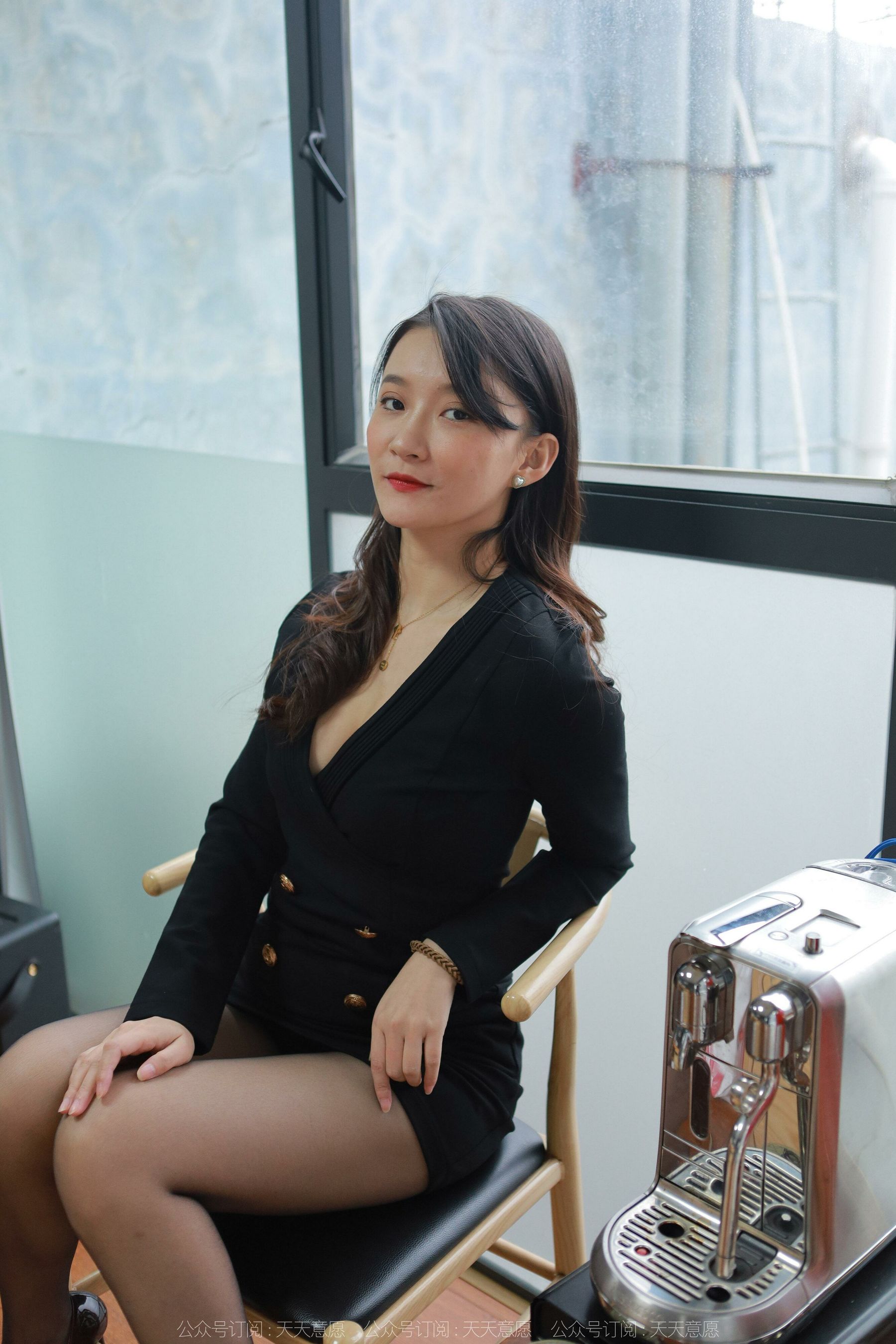 [异思趣向IESS] 模特：秋秋《烈焰高跟鞋》