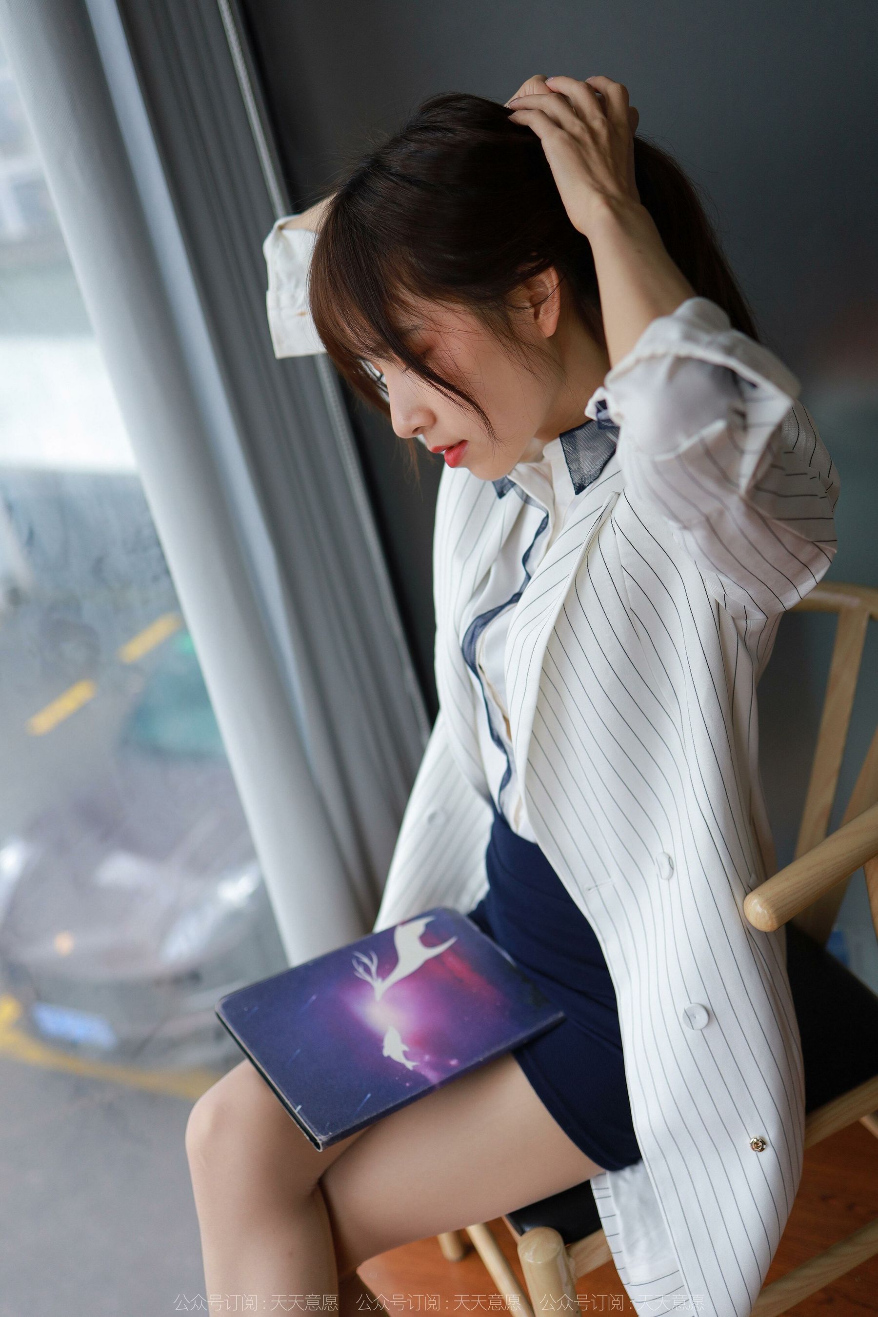 [异思趣向IESS] 模特：美子《迷人的包臀裙》